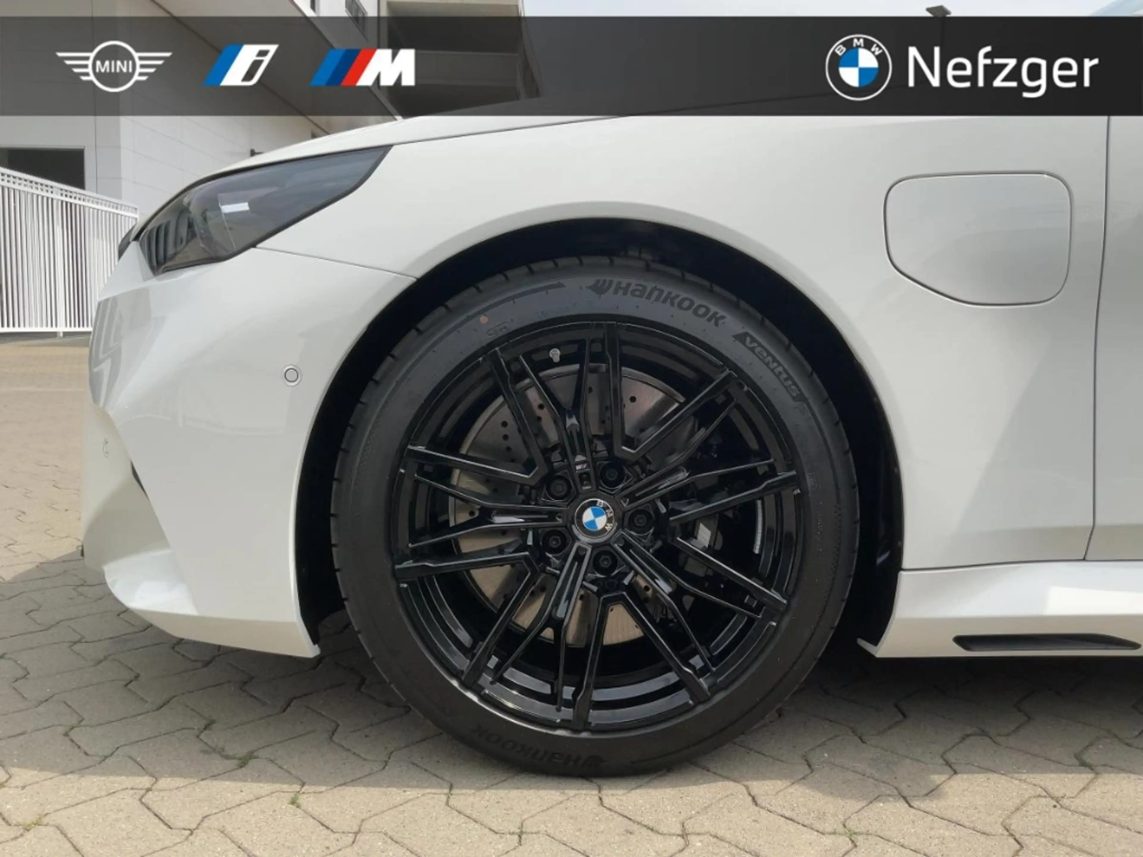 BMW M5 Touring Leder el. AHK Pano B&W HUD Memory Sitz — photo 12