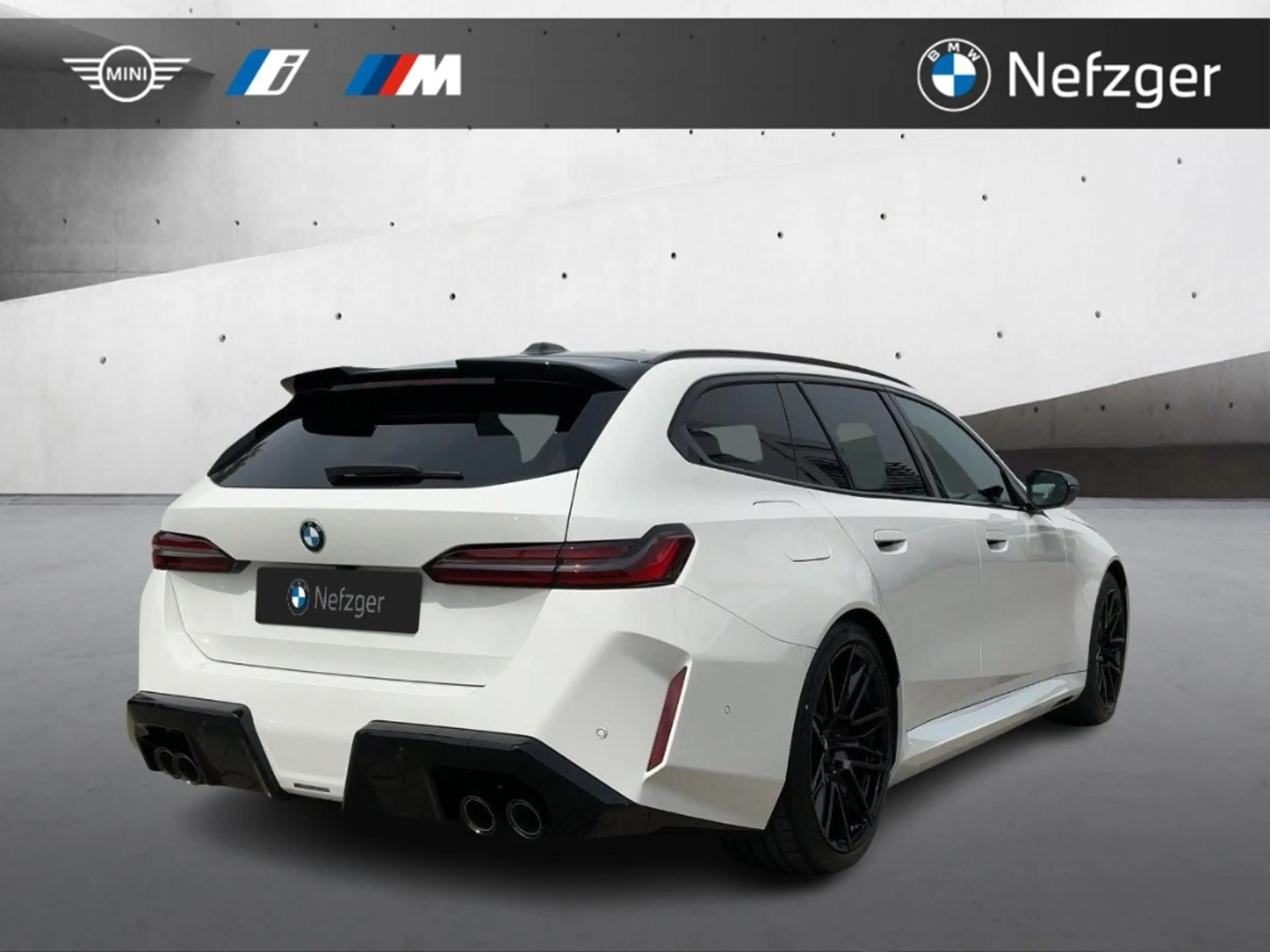 BMW M5 Touring Leder el. AHK Pano B&W HUD Memory Sitz — photo 4