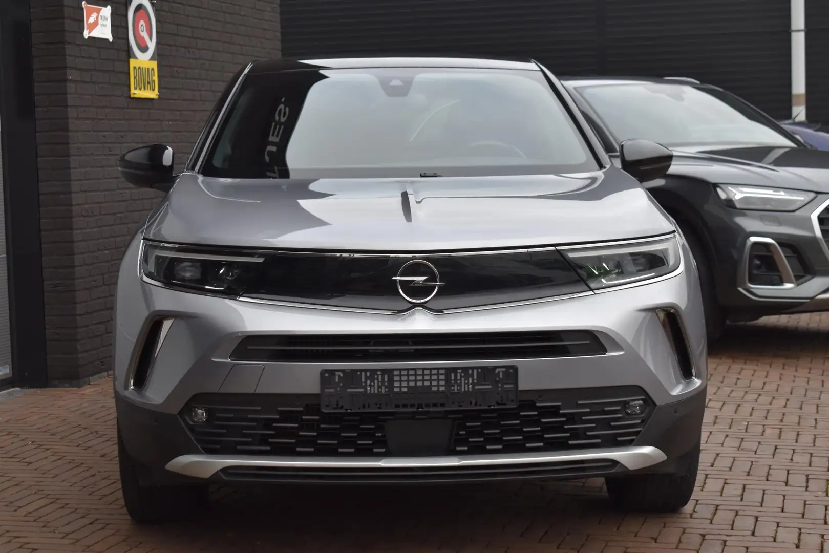 Opel Mokka 1.2 Turbo 130PK Aut. Ultimate | LED | Camera | Nav Grijs - 2