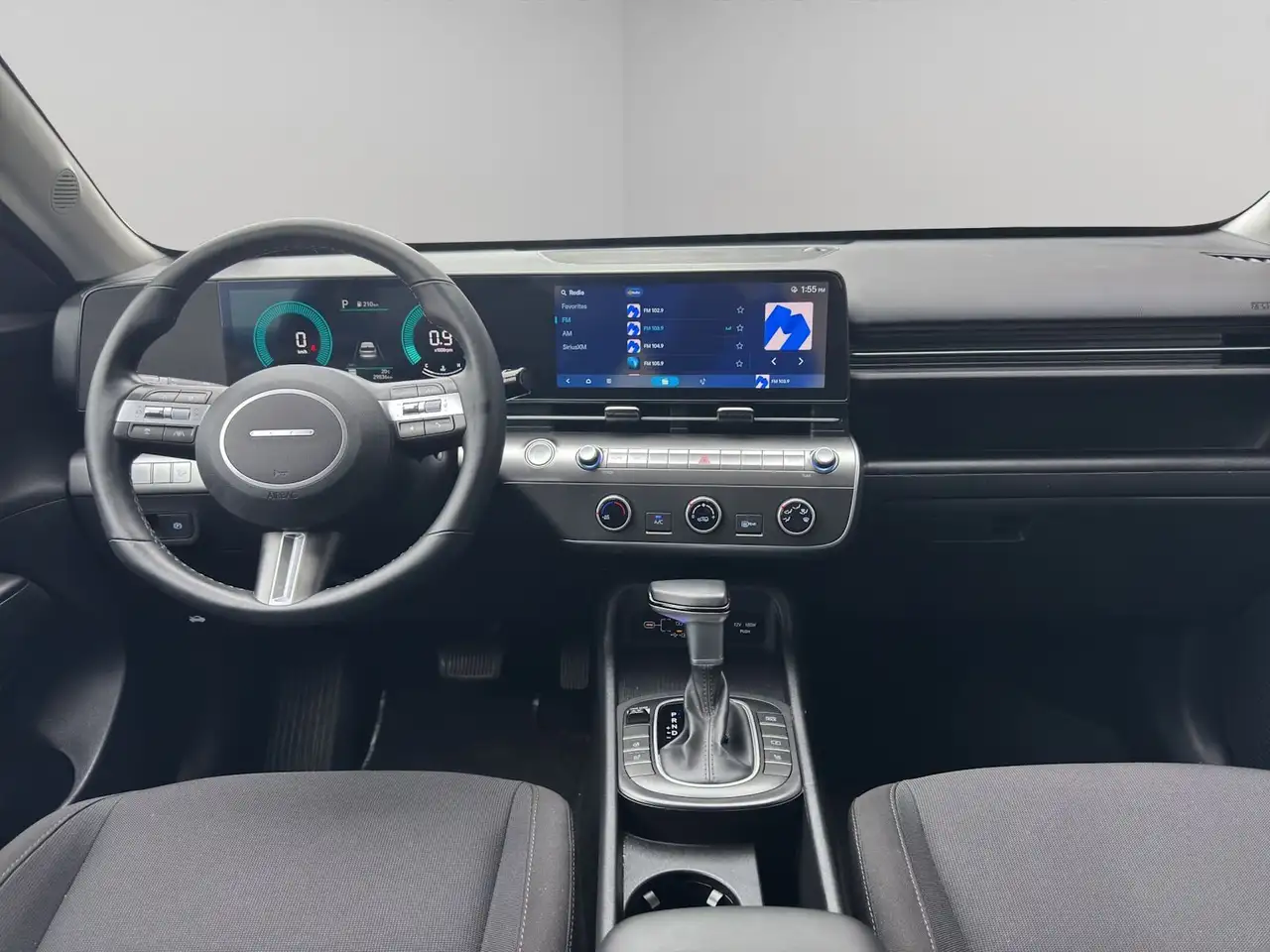 Hyundai KONA снимка Hyundai KONA