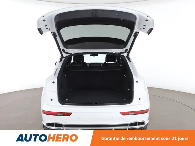 Audi Q5 view 21