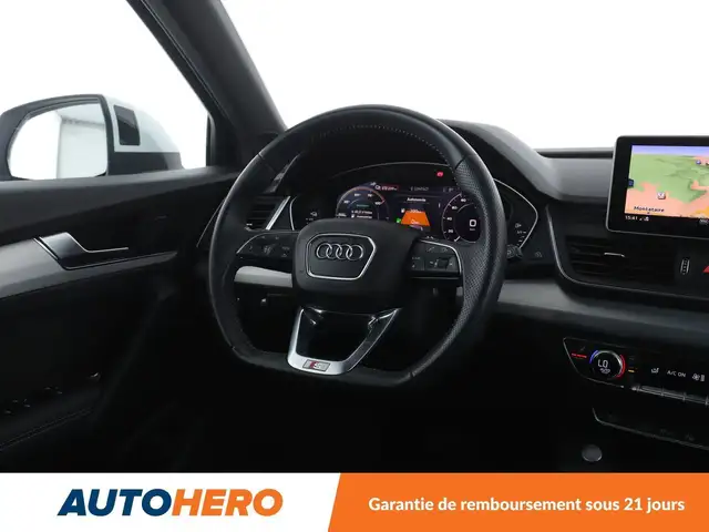 Audi Q5 view 15