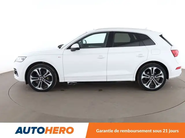 Audi Q5 view 3