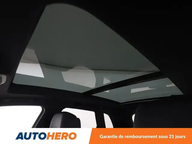 Audi Q5 view 12