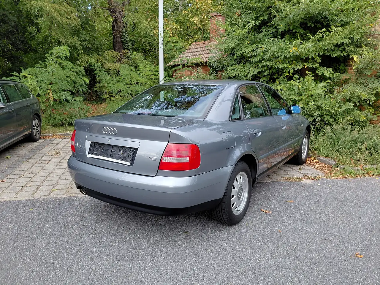 Audi A4 1.6 1. Hand unfallfrei wenig Kilometer, foto 11