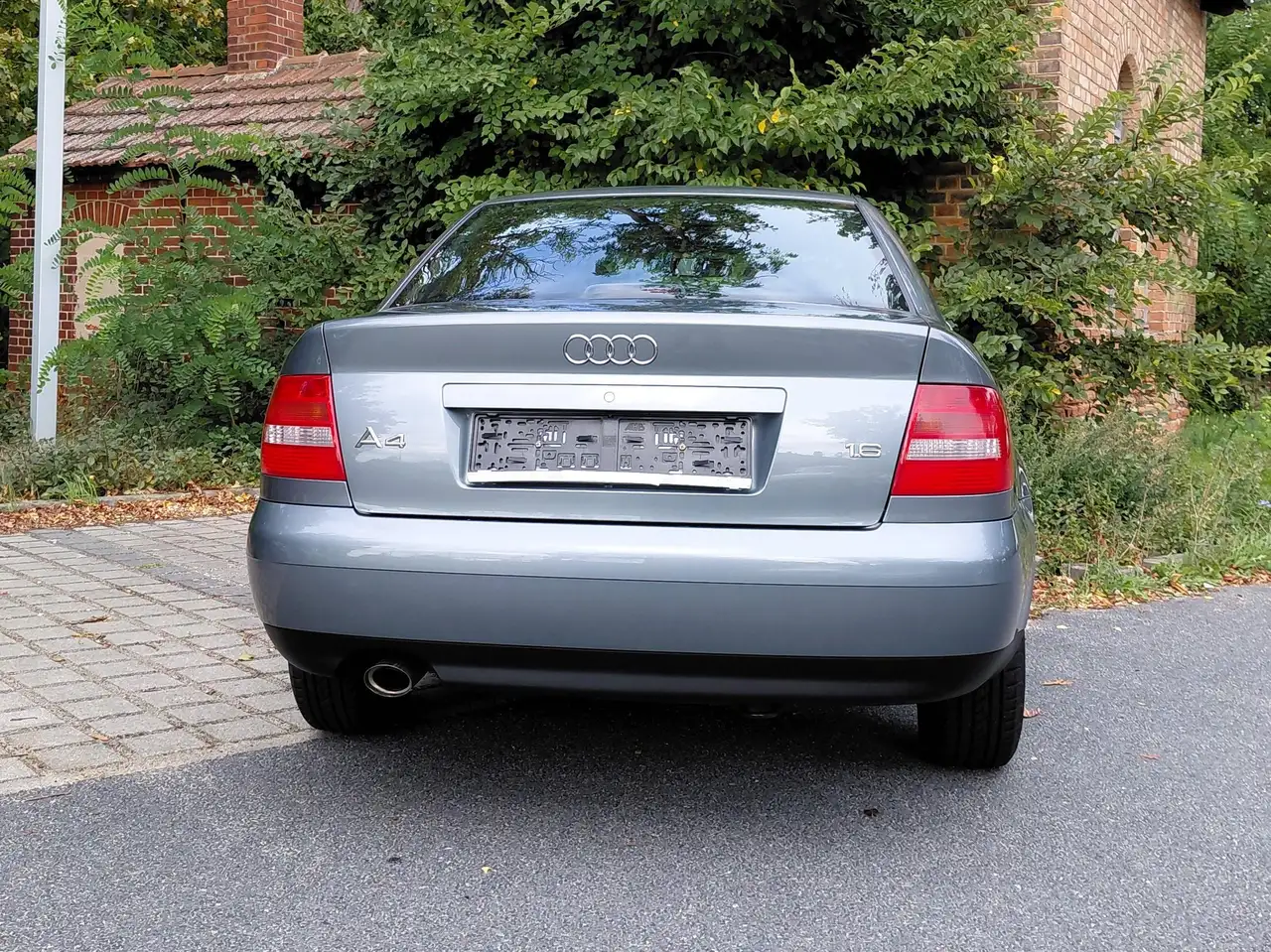 Audi A4 1.6 1. Hand unfallfrei wenig Kilometer, foto 10