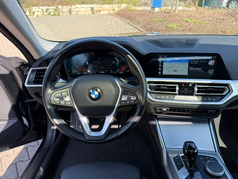BMW 430 d xDrive Coupe Glaßdach Stop&Go Laser Unfall — photo 10