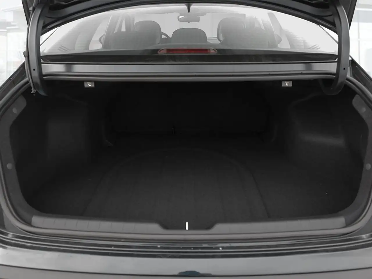 Kia K4 photo Kia K4