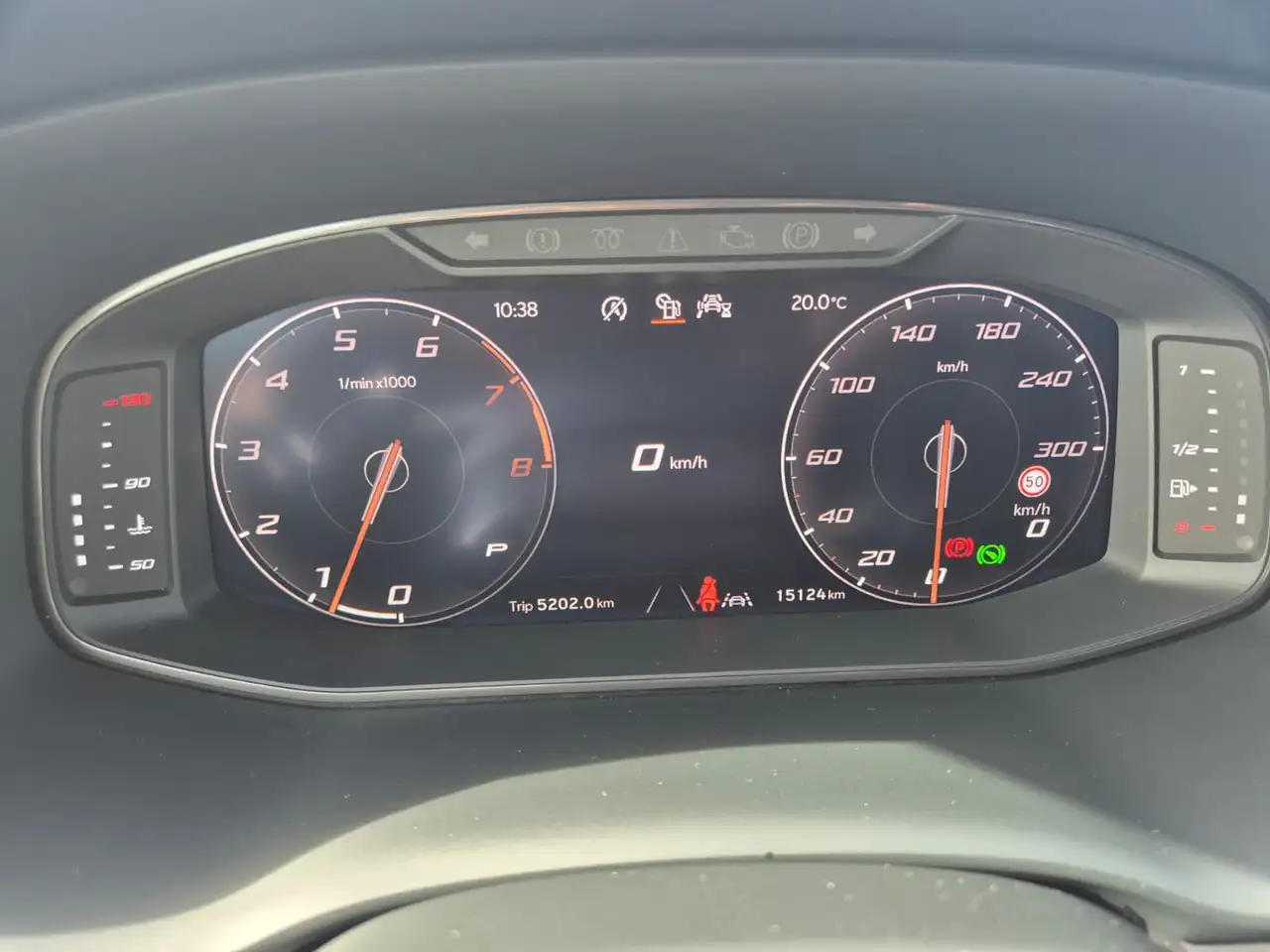 Cupra Ateca 1.5 TSI DSG PANO*DINAMICA*ACC*KAM*AHK*19", миниатюра 25