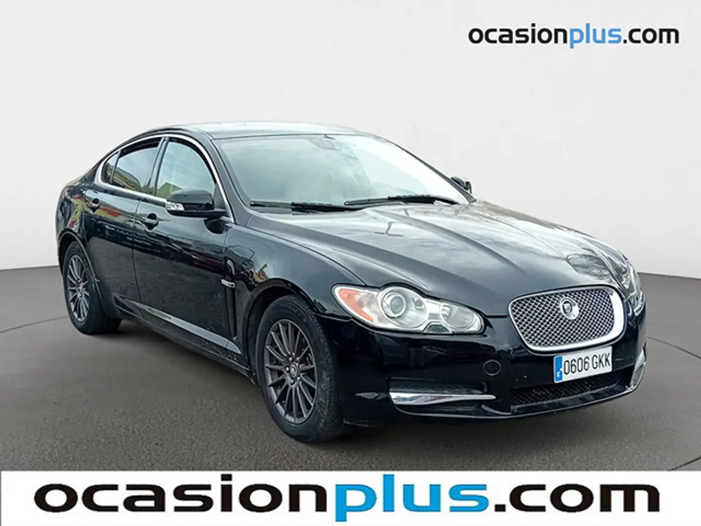 Jaguar XF 2.7D V6 Luxury Aut. Noir - 2