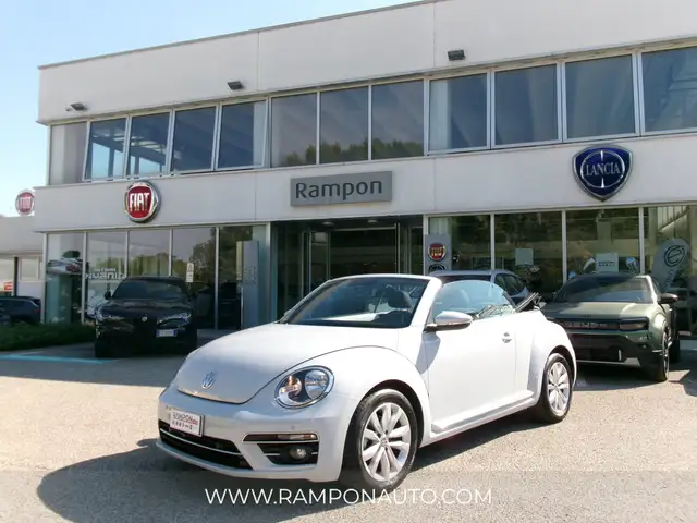 Volkswagen Maggiolino Maggiolino 1.2 tsi Design 105cv