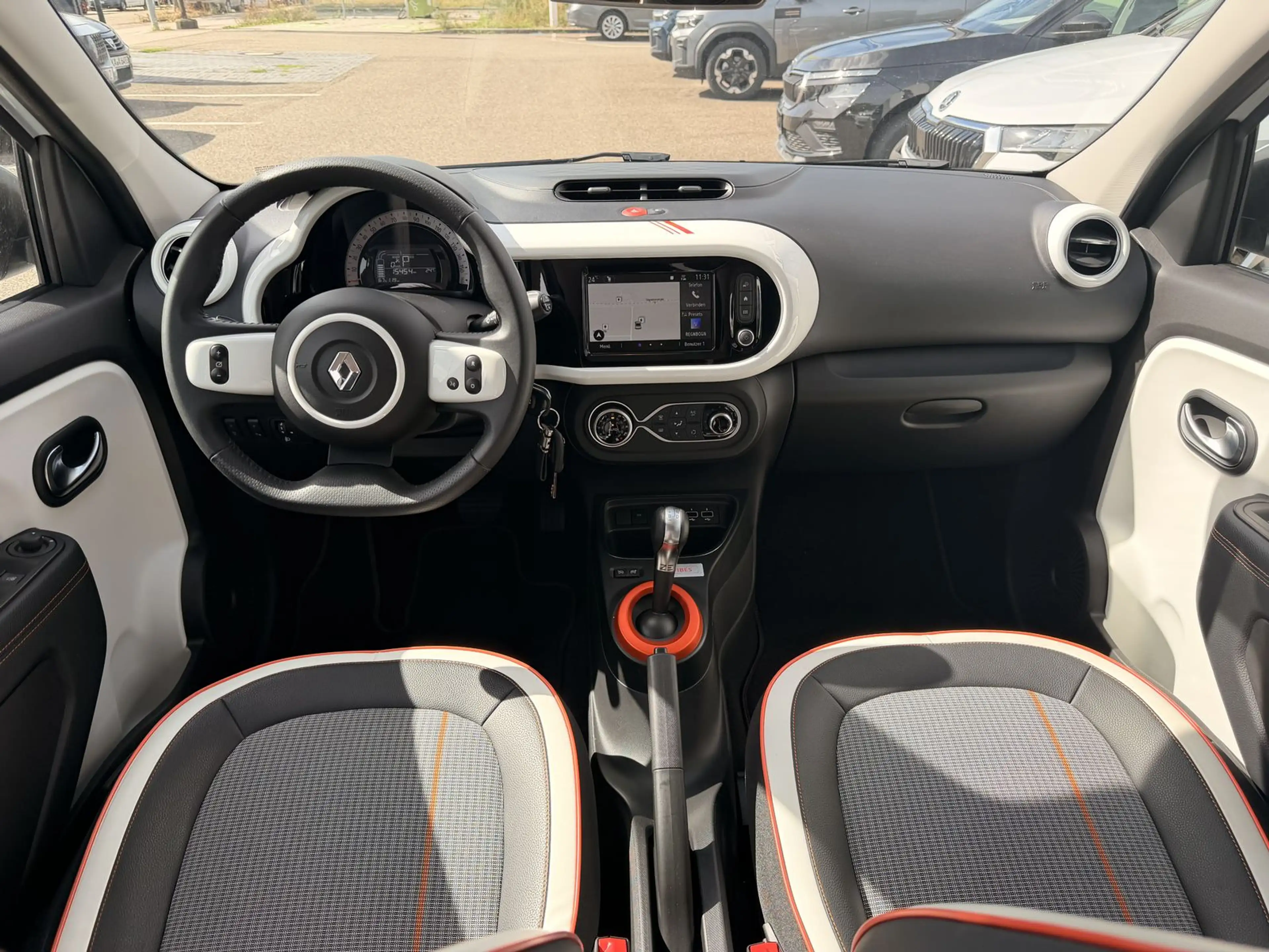 Renault Twingo Twingo Electric Vibes — photo 14