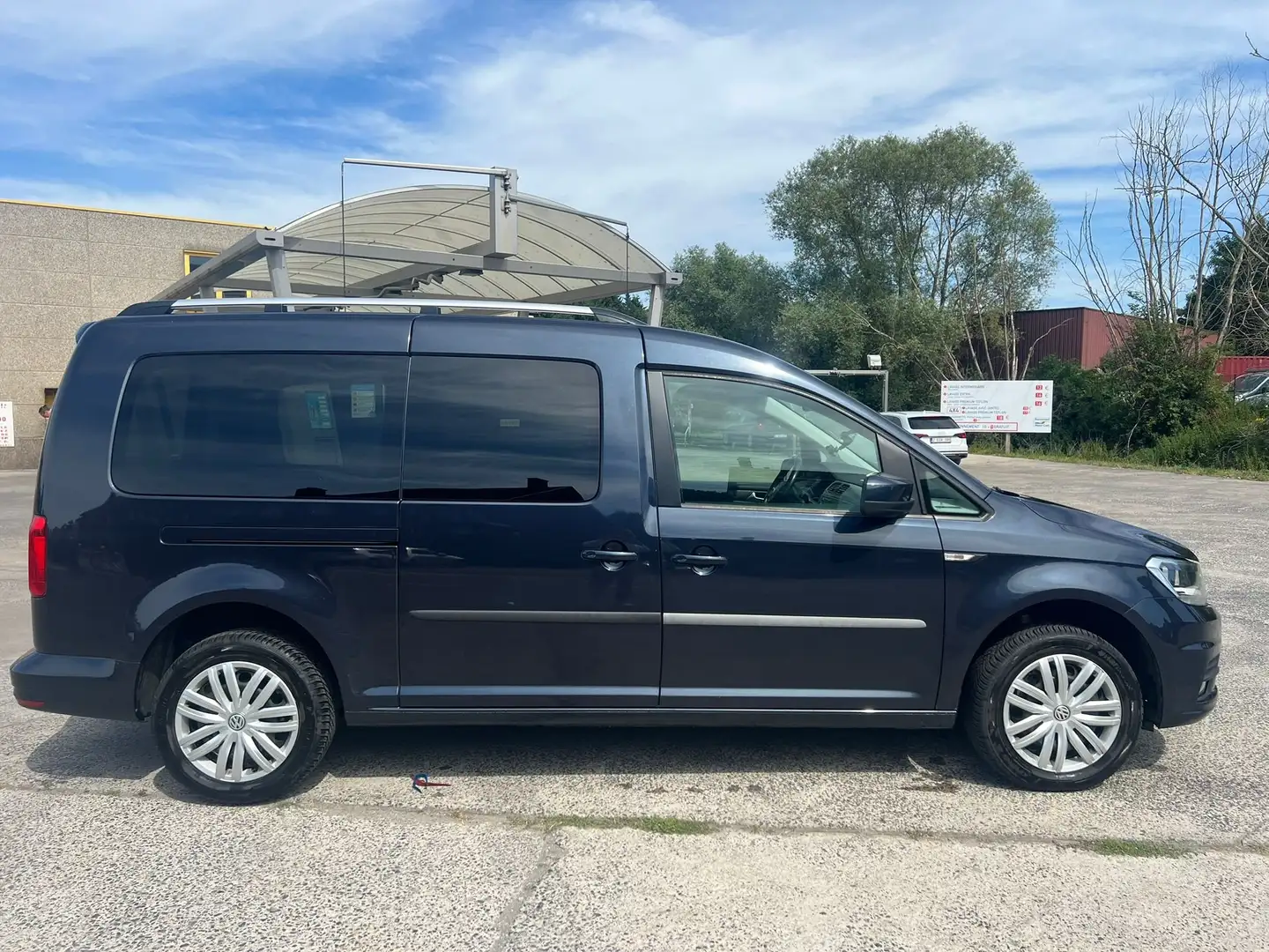 Volkswagen Caddy Caddy Maxi 1.4 TSI Maxi Trendline Blauw - 1