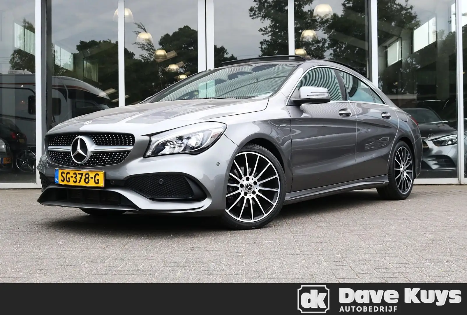 інші Mercedes-Benz CLA 180 AMG Panoramadak | Apple Carp Сірий - 1