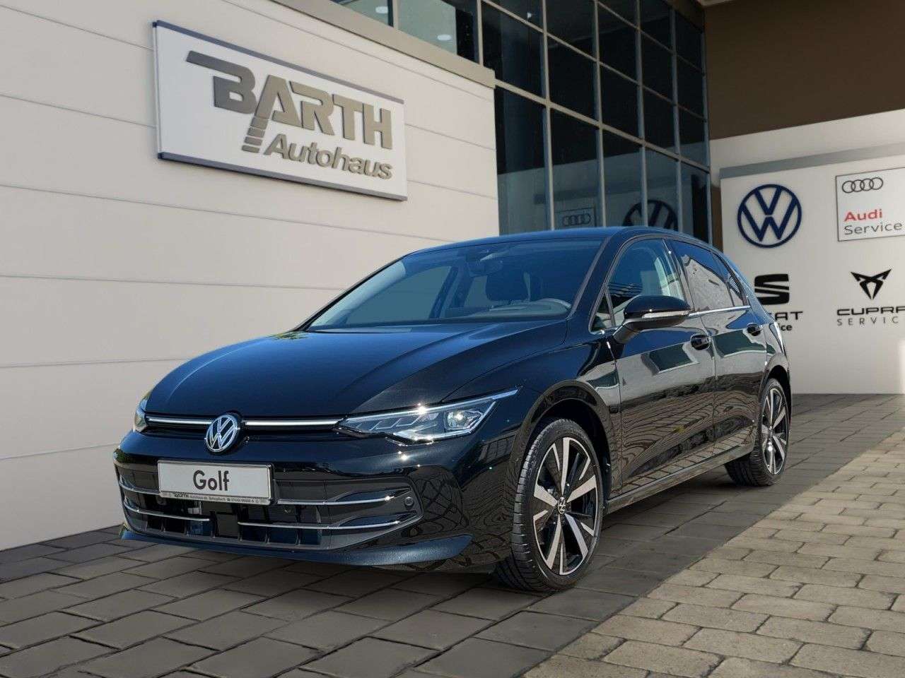 Volkswagen Golf — Volkswagen Golf Style 1.5 l eTSI+DSG+AHK+ACC+MATRIX+NAVI+RÜ