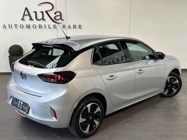 Opel Corsa view 5