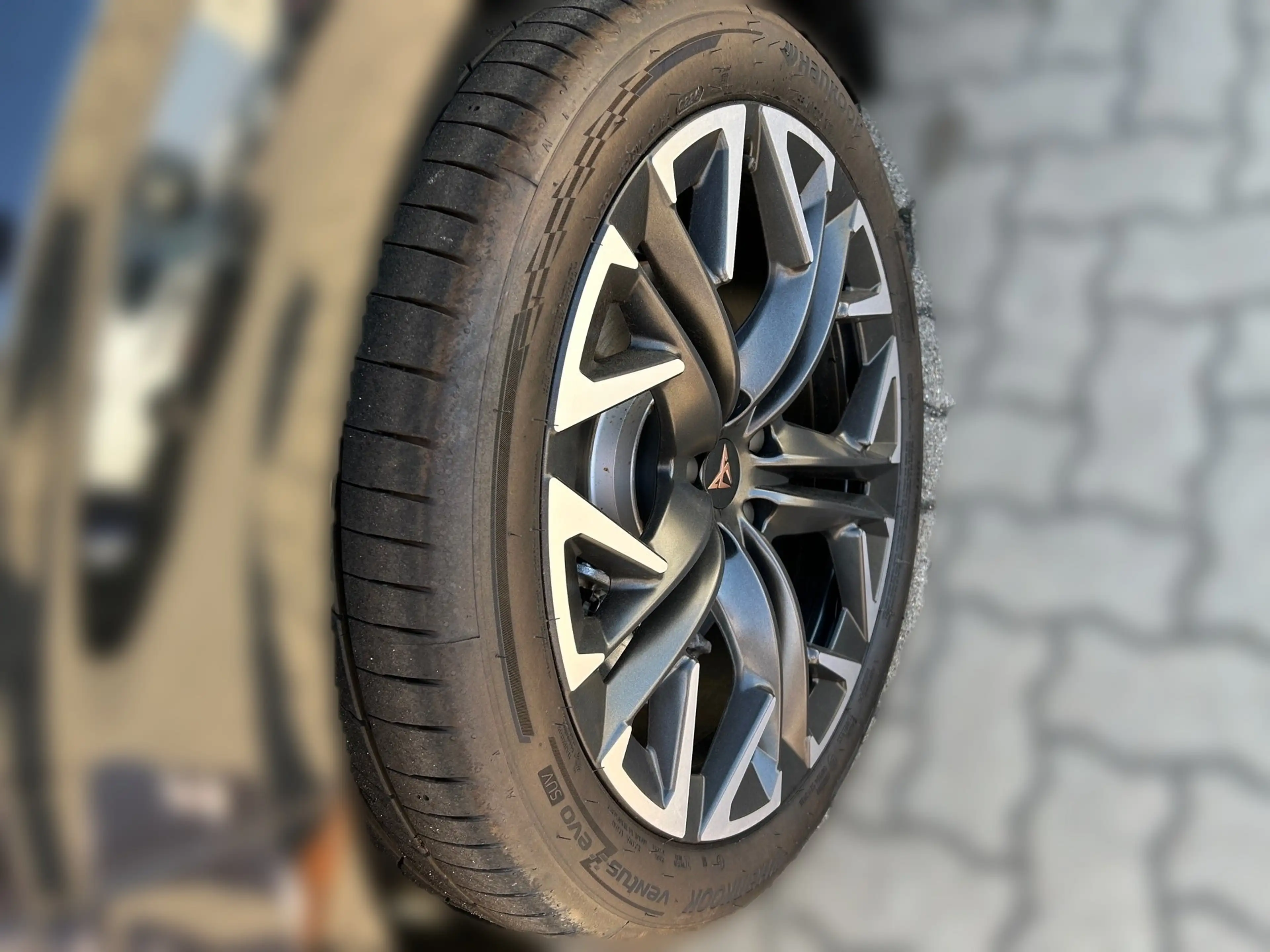 CUPRA Terramar 1.5 e-HYBRID DSG+ACC+LED+Navi+360 — photo 8
