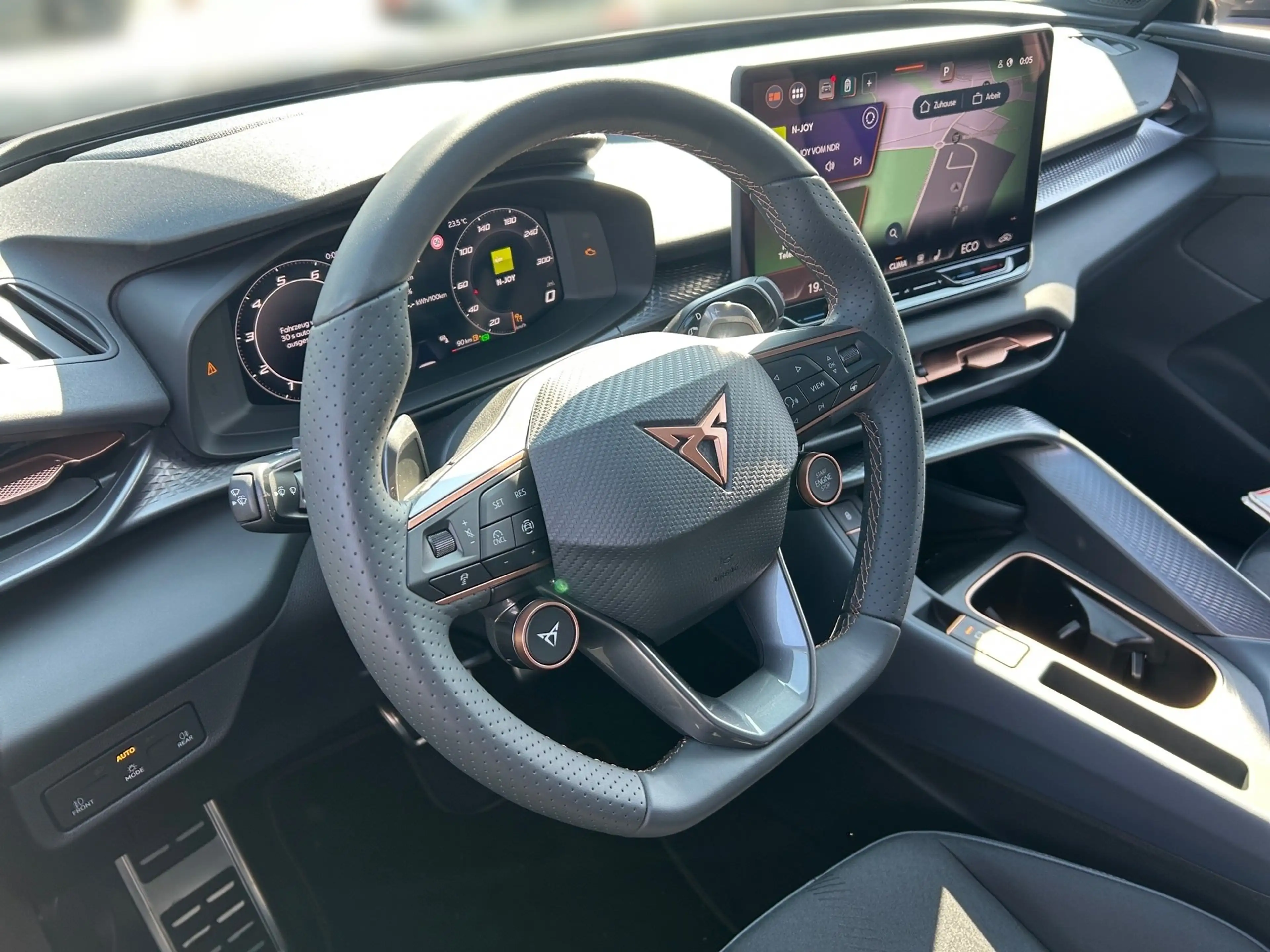 CUPRA Terramar 1.5 e-HYBRID DSG+ACC+LED+Navi+360 — photo 9