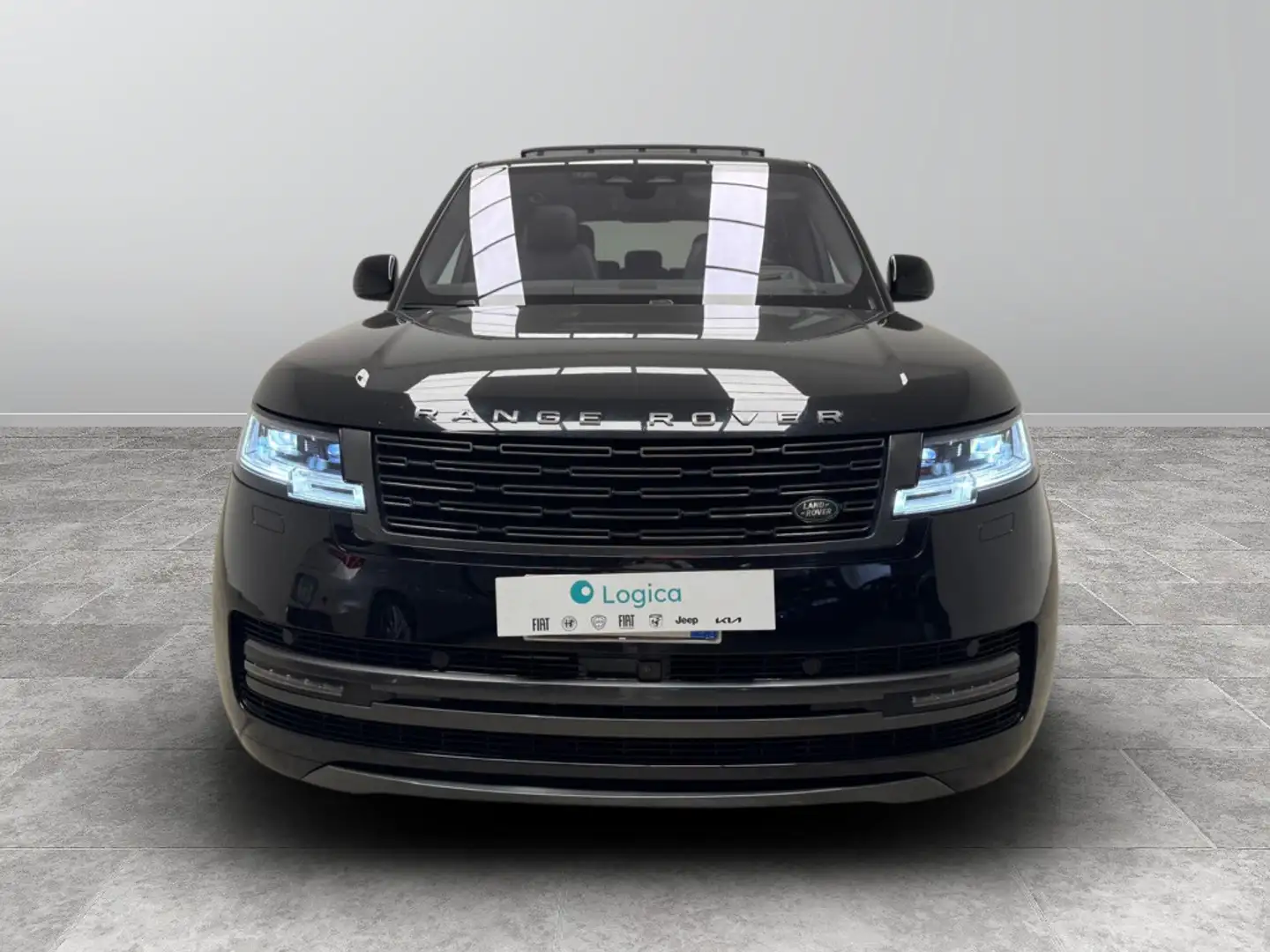 Land Rover Range Rover SWB 3.0 D I6 MHEV SE Zwart - 2