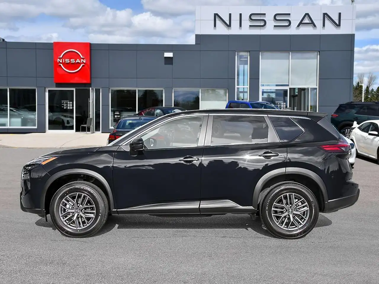 Nissan Rogue photo Nissan Rogue