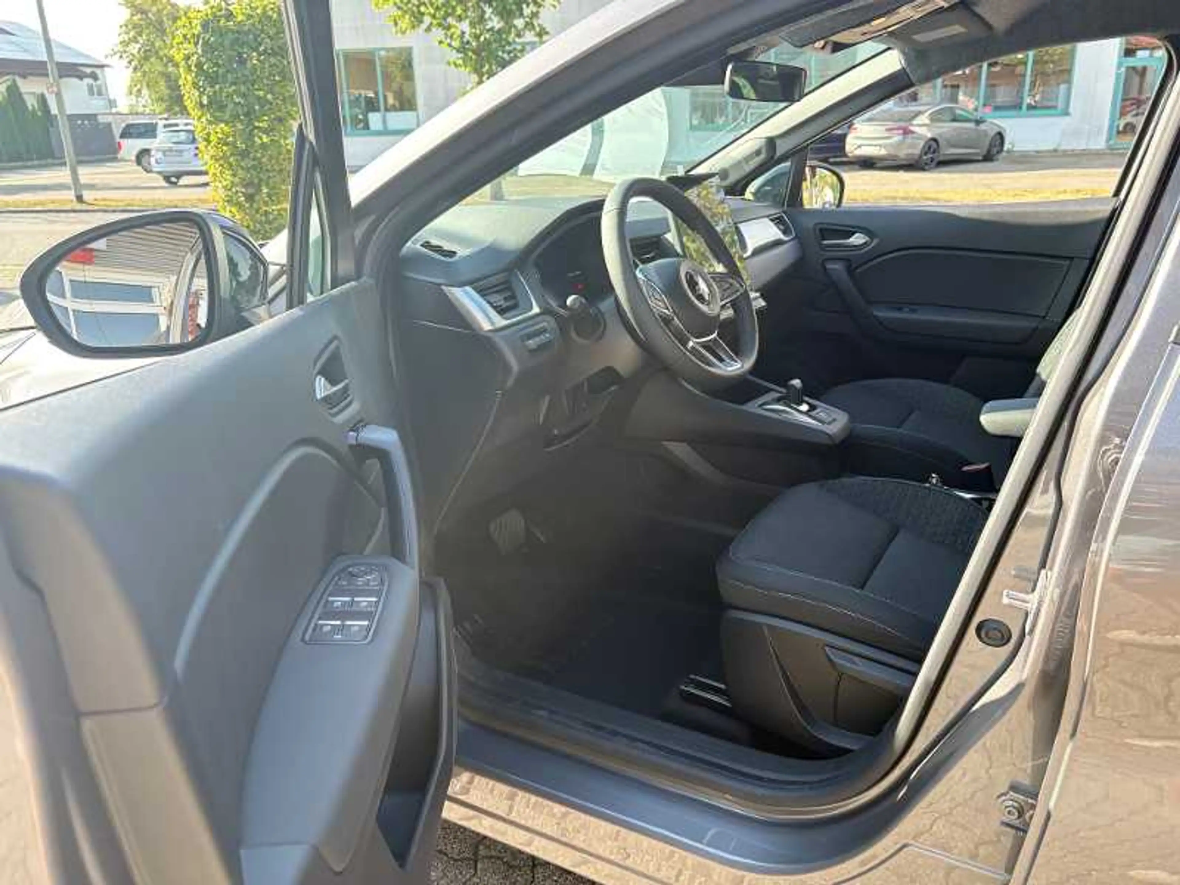 Mitsubishi Grandis Diamant PLUS 1.3 T-Benziner 7-DCT — photo 7