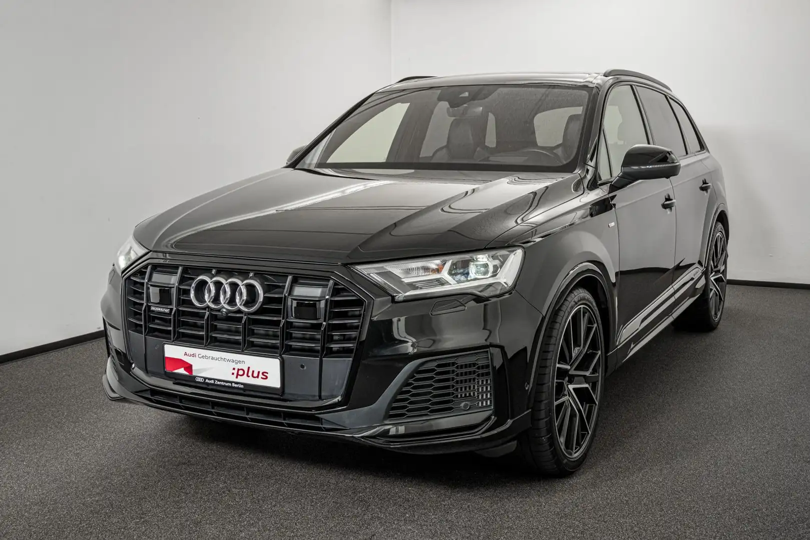 Audi Q7 S line 55 TFSI qu.tiptr. STDHZG PANO HUD 360° Schwarz - 2