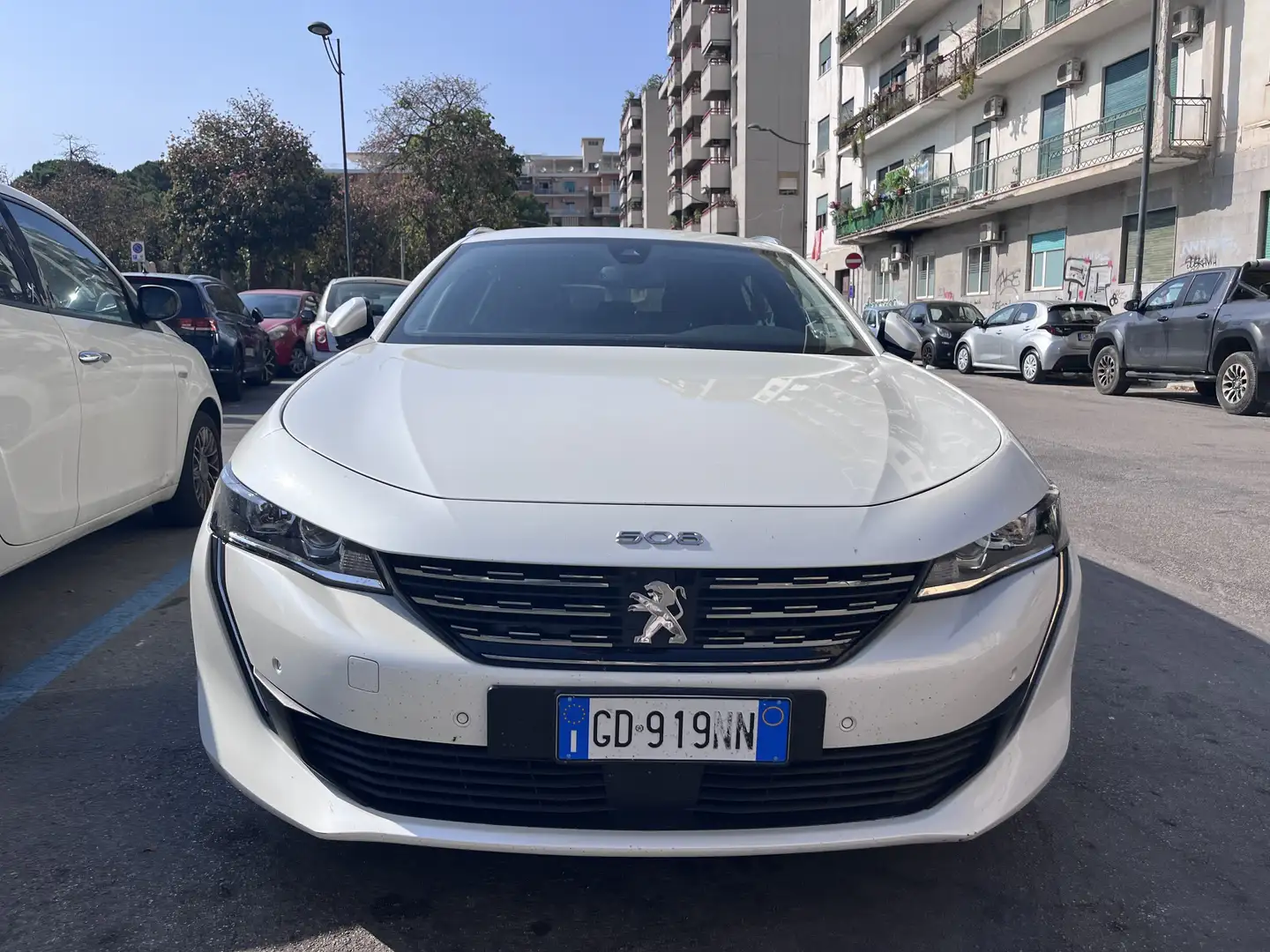 Peugeot 508 SW BlueHDi 160 EAT8 Allure Bianco - 1