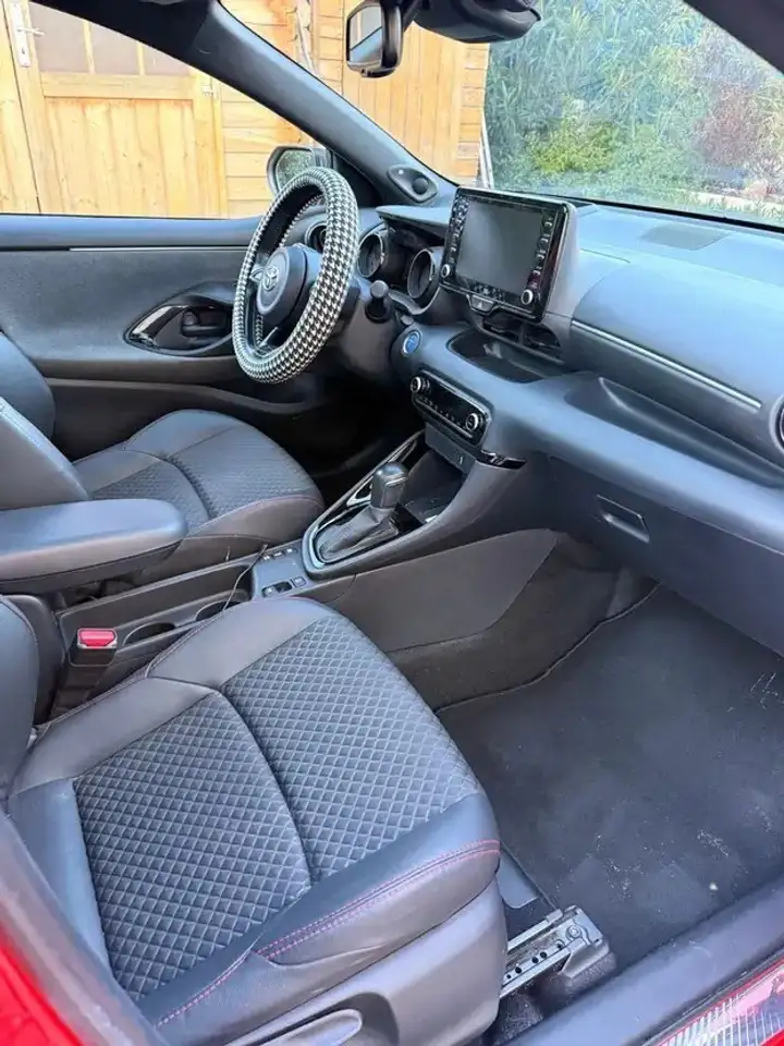 Toyota Yaris Yaris — photo 10