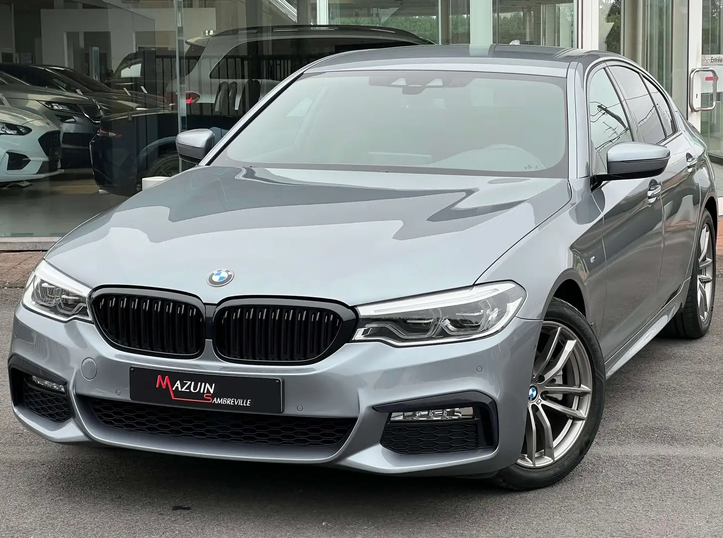 BMW 520 iA * Pack M * Full LED * 1er Prop * Carnet Complet Bleu - 1