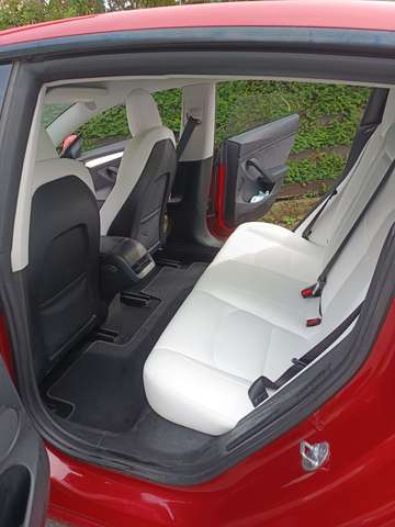 Tesla Model 3 Model 3 Standard Reichweite Plus Hinterradantrieb