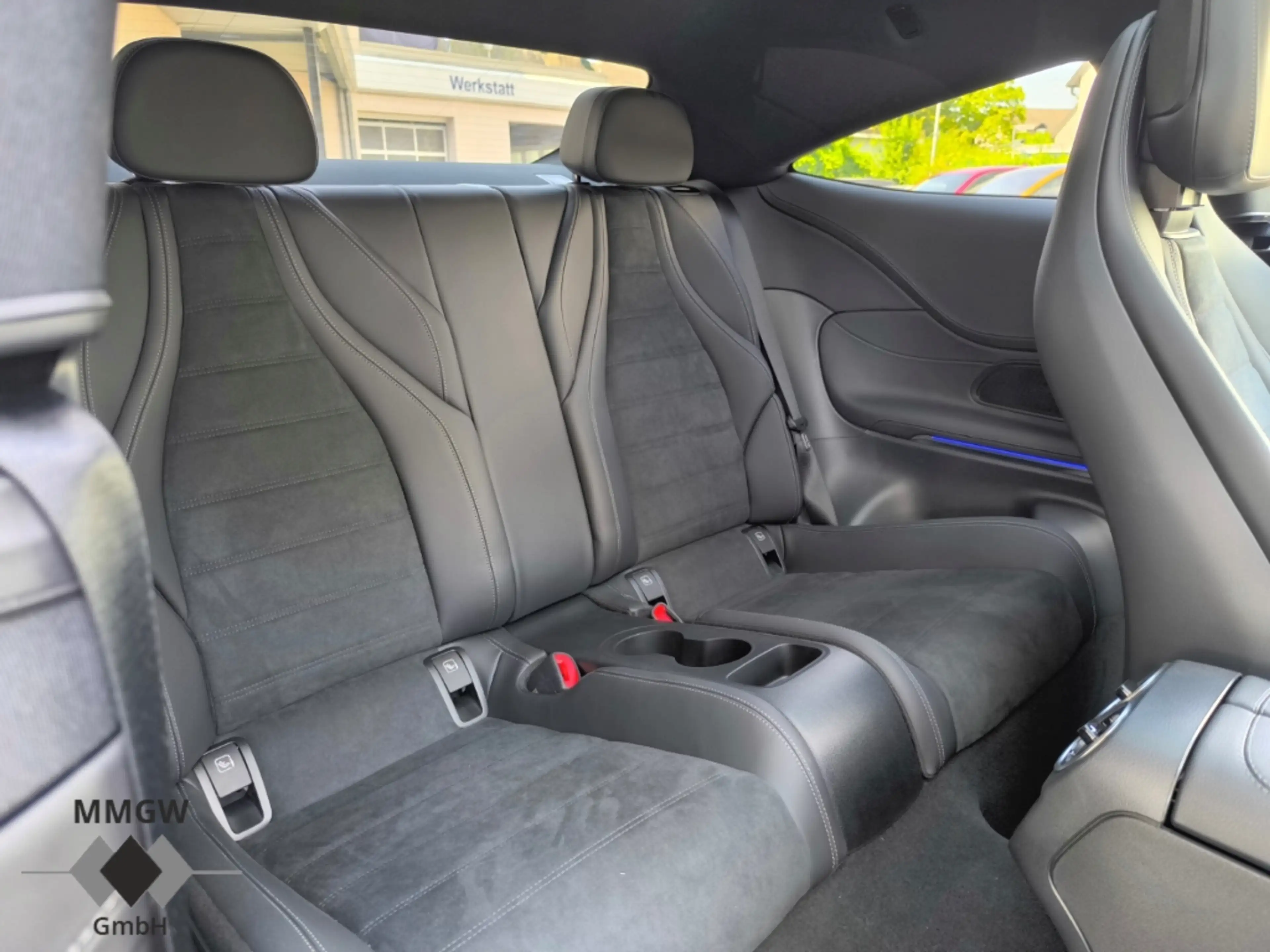 Mercedes-Benz CLE 200 Coupe AMG Line Premium Sportpaket/Pano/Navi — photo 12