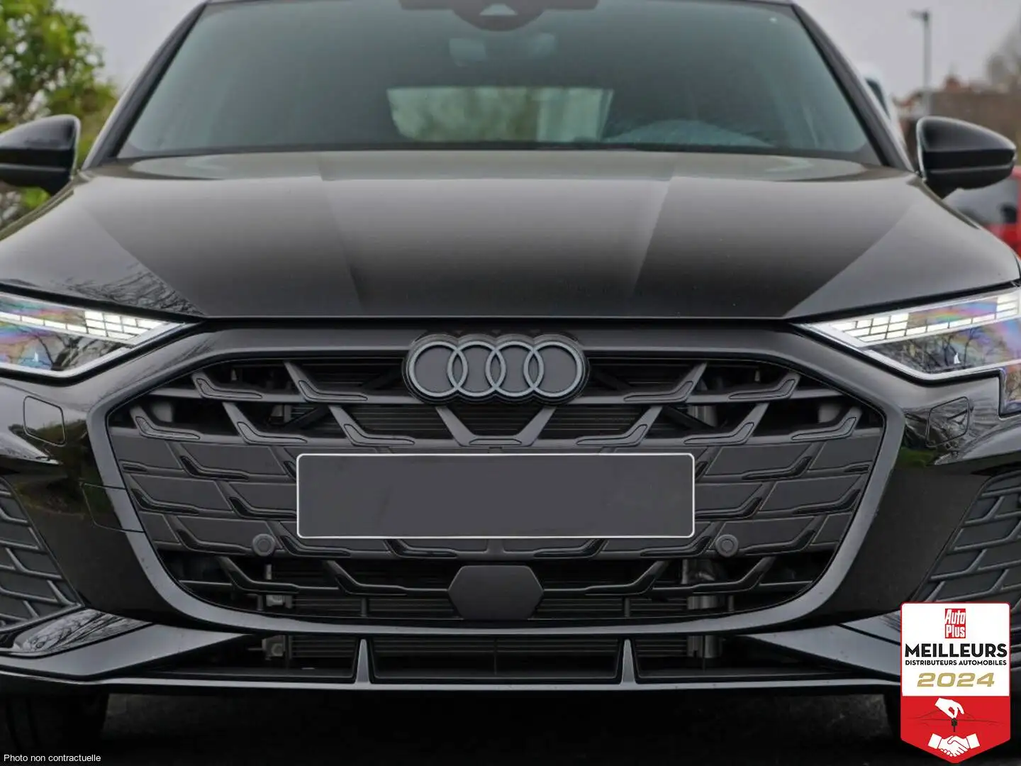 Audi A3 TFSI e Hybride Rechargeable 272 S Tronic 6 S Line  Noir - 2