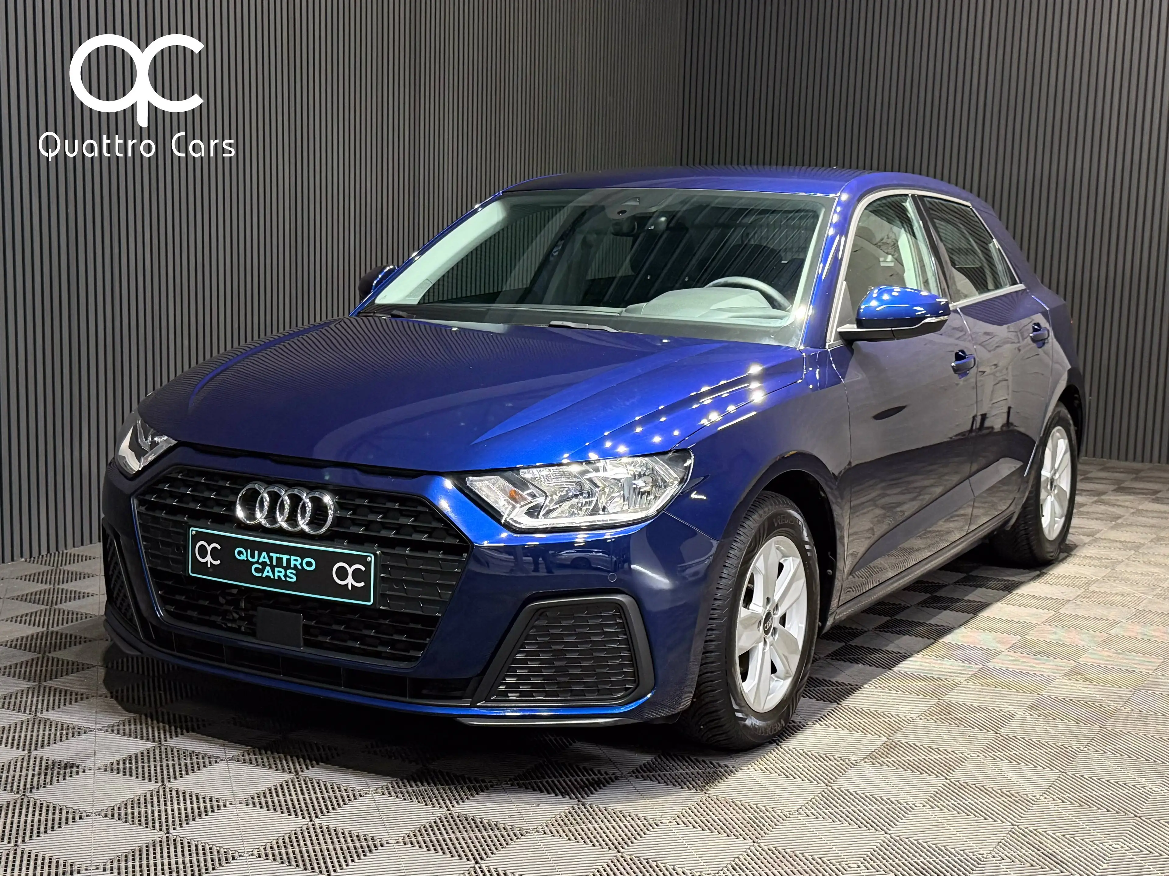 Audi A1 Garantie 3 ans possible / Sportback 25 TFSI / Gps / Car Play — photo 2