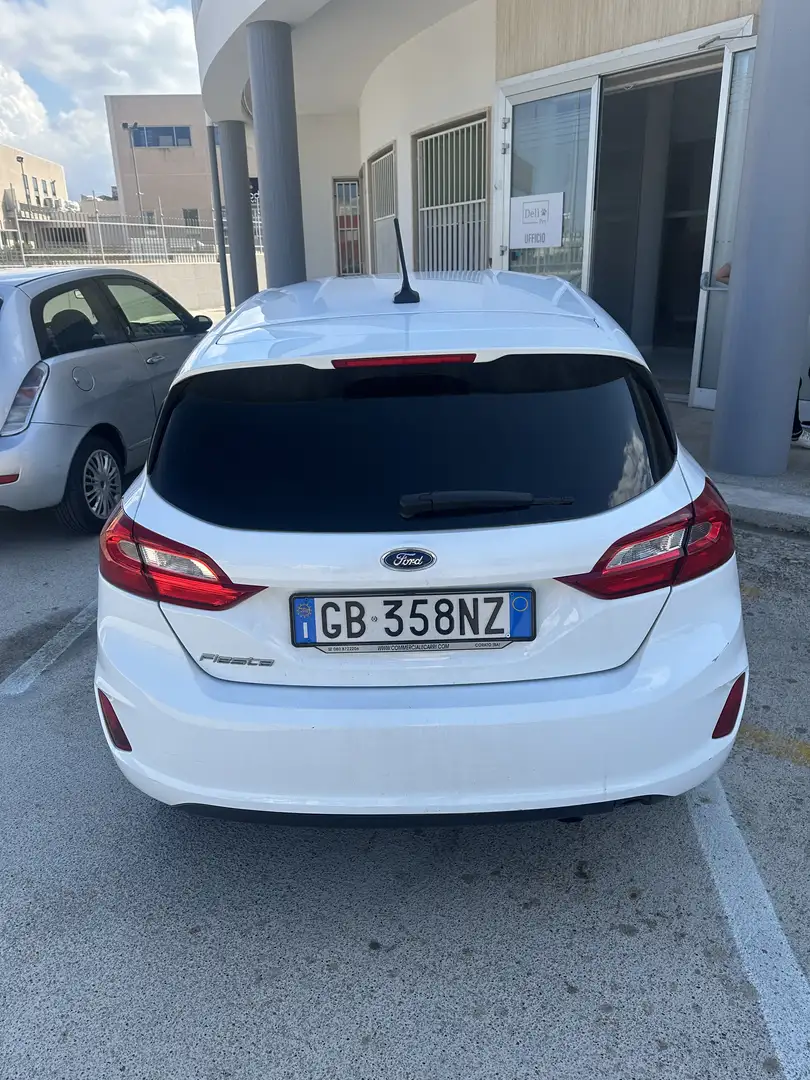 Ford Fiesta 3p 1.5 tdci Van - 2