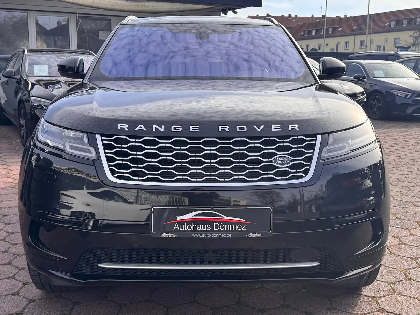 Land Rover Range Rover Velar D240 S ACC PANO RFKA TOTW SHZ Schwarz - 2