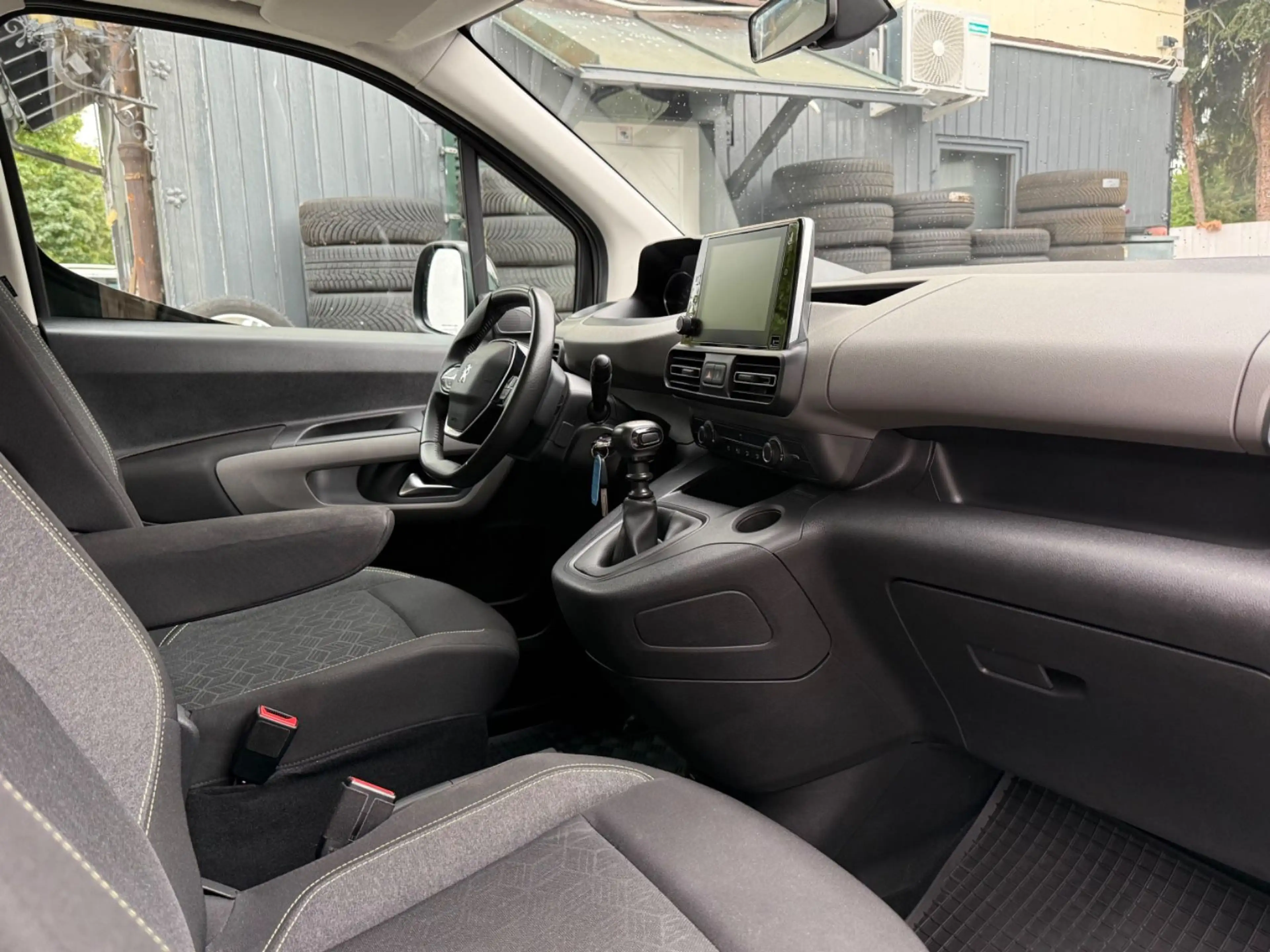 Peugeot Rifter 1.5 Blue-HDI Active Navi/CarPlay/PDC/SHZ — photo 15