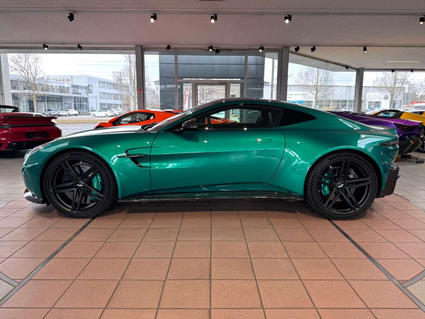 Aston Martin V8 Carbon Pack -  - Joinsteer - #5