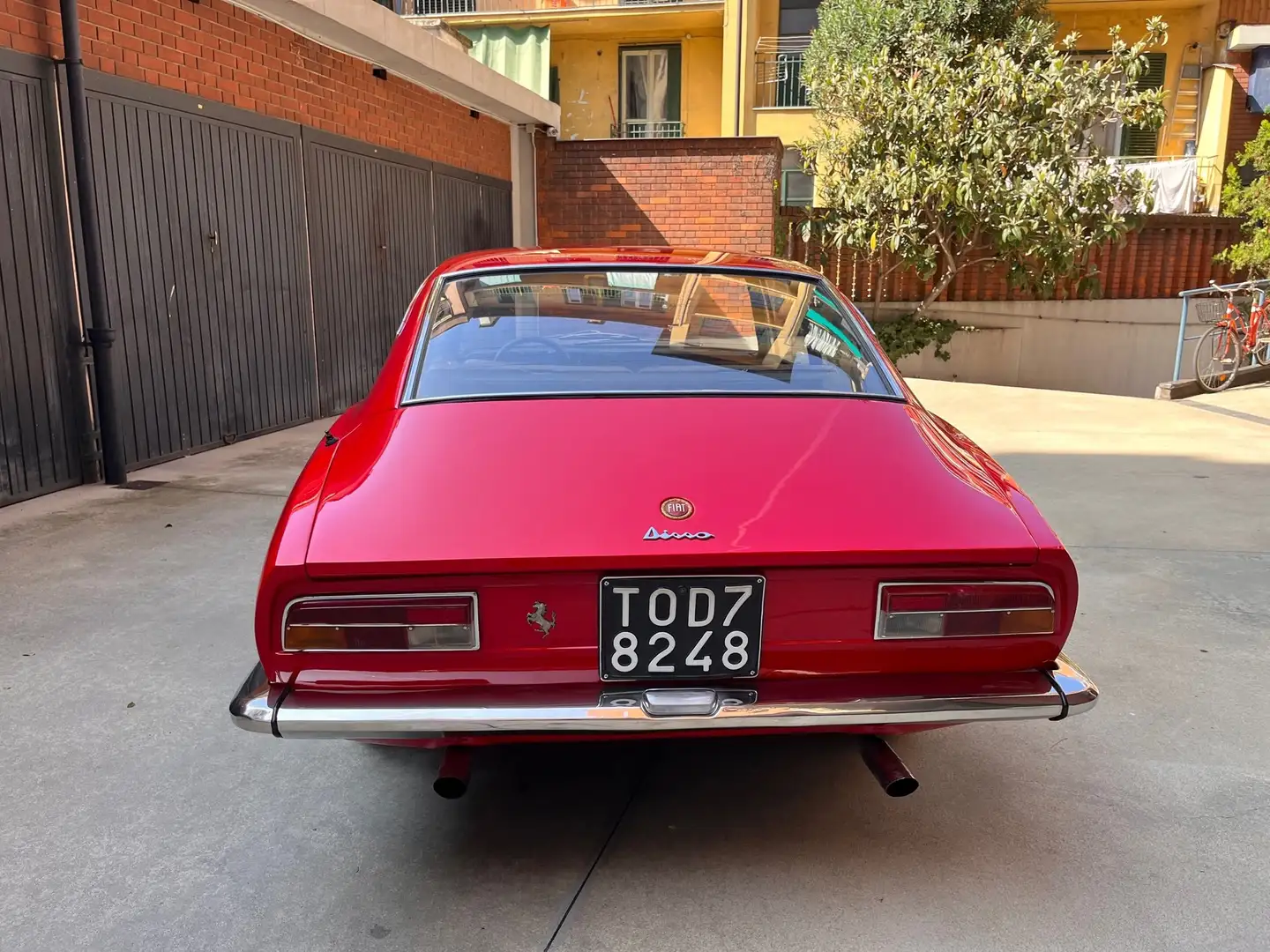 Fiat Dino 2000 coupè targhe originali Rood - 2