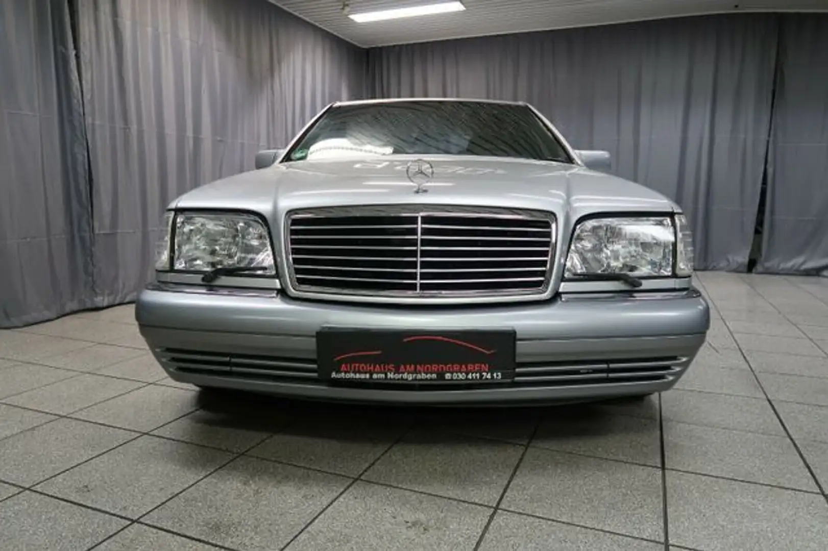 Mercedes-Benz S 500 AUTOMATIK KLIMA VOLLAUSSTATTUNG Silber - 2