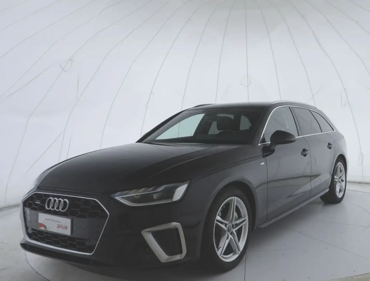 Audi A4 Avant 40 TDI quattro S tronic S line edition Zwart - 1