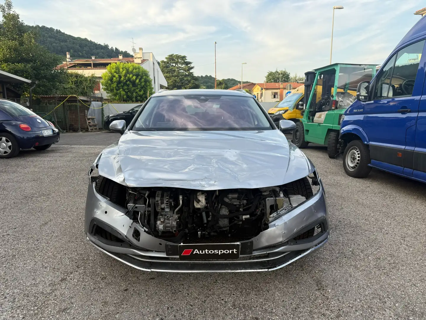 Volkswagen Passat Variant 2.0 TDI 200 CV DSG ! INCIDENTATA ONLY ITAL Argento - 2