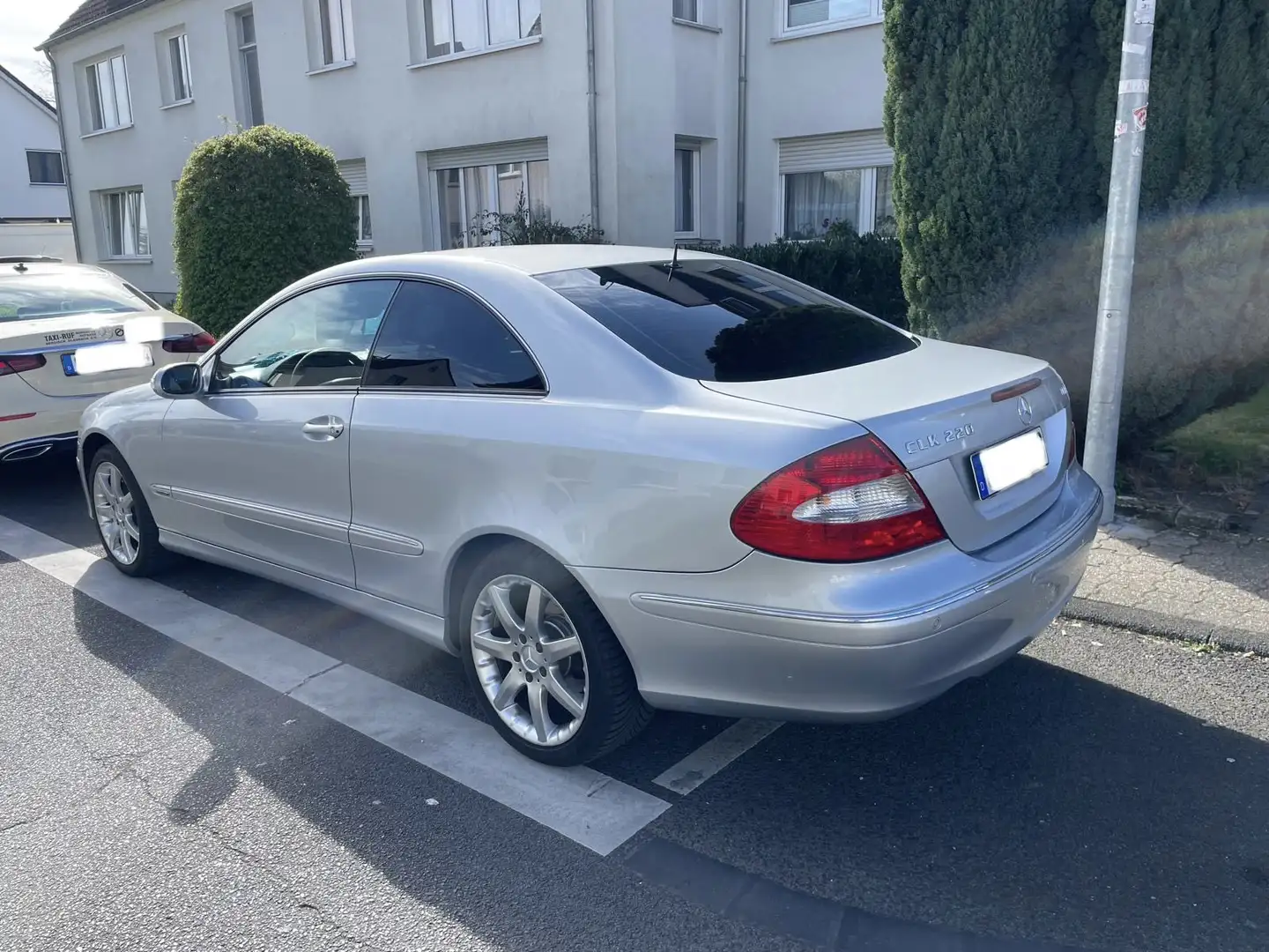 Mercedes-Benz CLK 220 Coupe CDI Elegance - 2