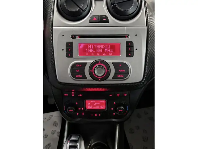 Alfa Romeo Mito view 8