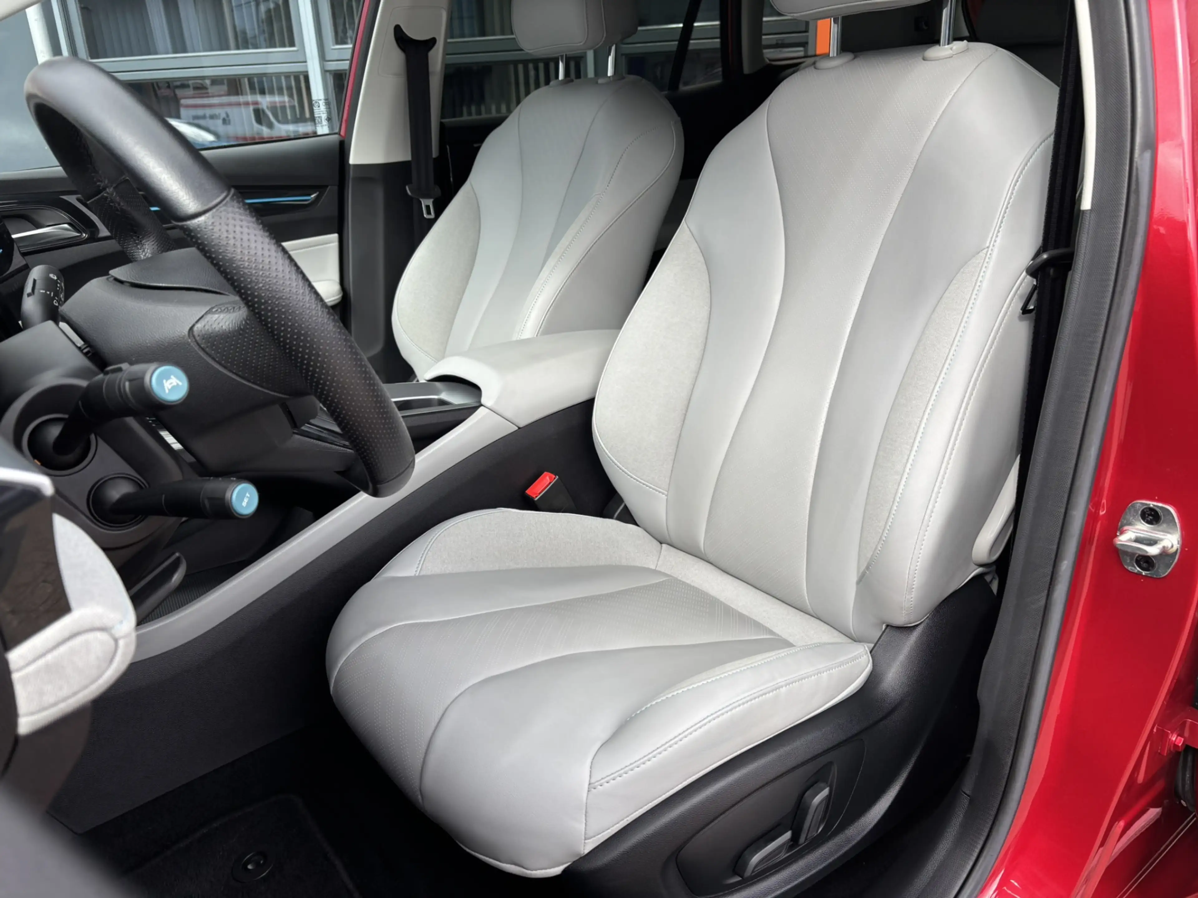 MG MG5 Electric Standard Range Luxury 50 kWh / Applecarpl — photo 7