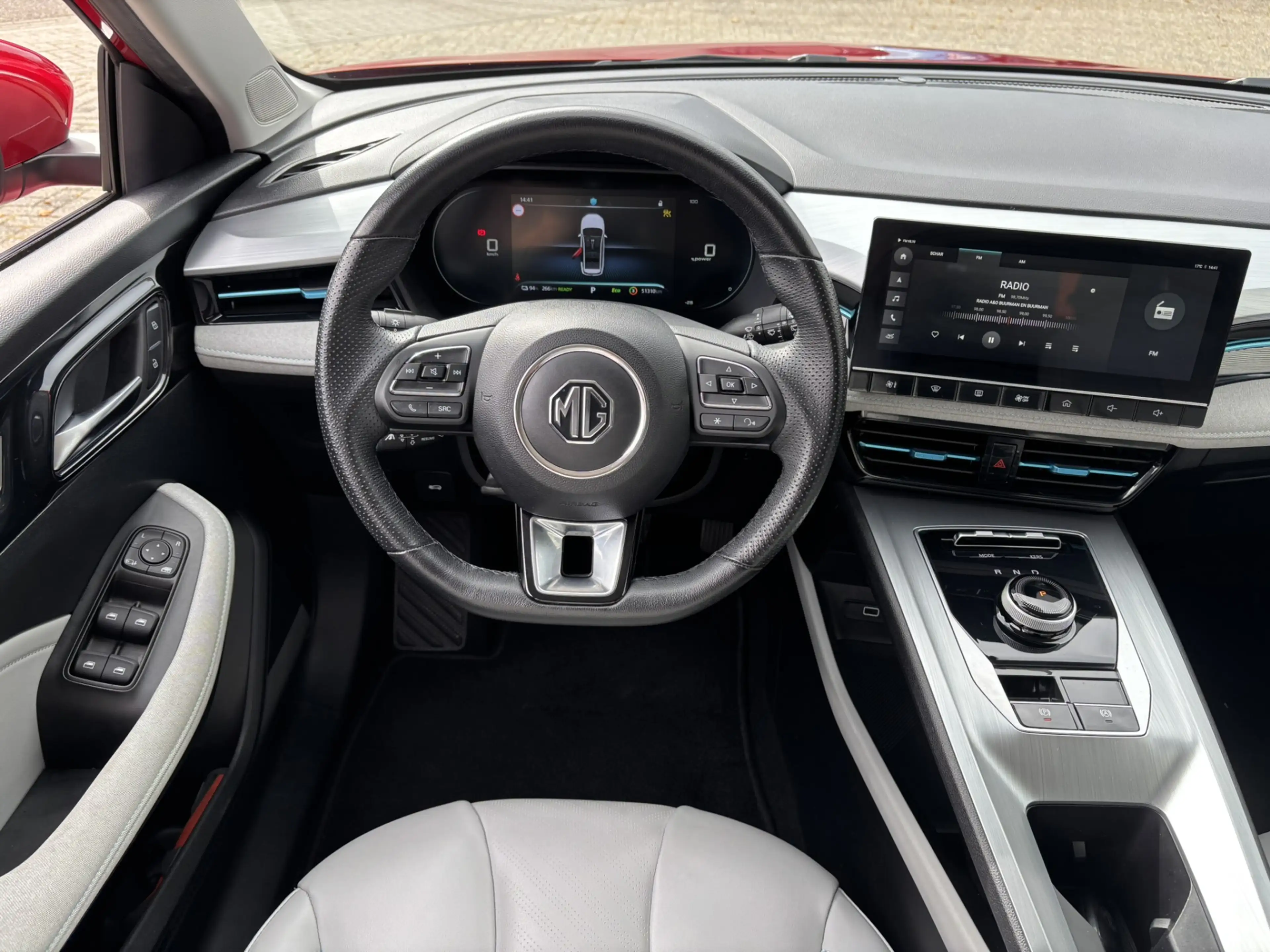 MG MG5 Electric Standard Range Luxury 50 kWh / Applecarpl — photo 6