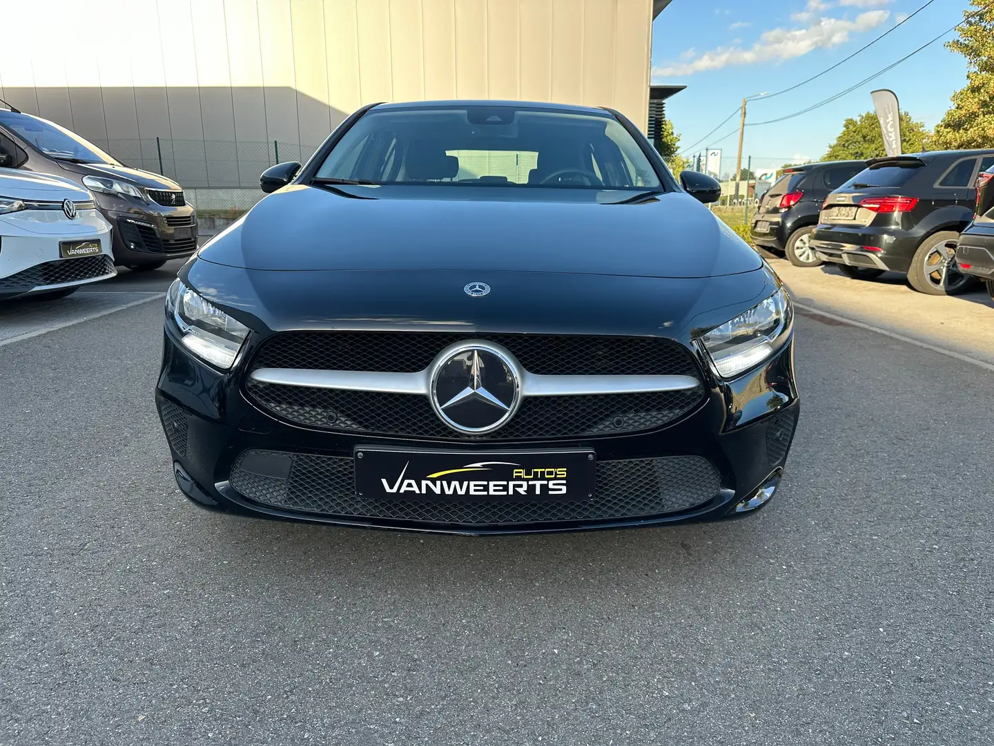 Mercedes-Benz A 160 , 1.3 benzine, CAMERA/ MERCEDES ME/ CRUISE/ NAVI Negro - 2