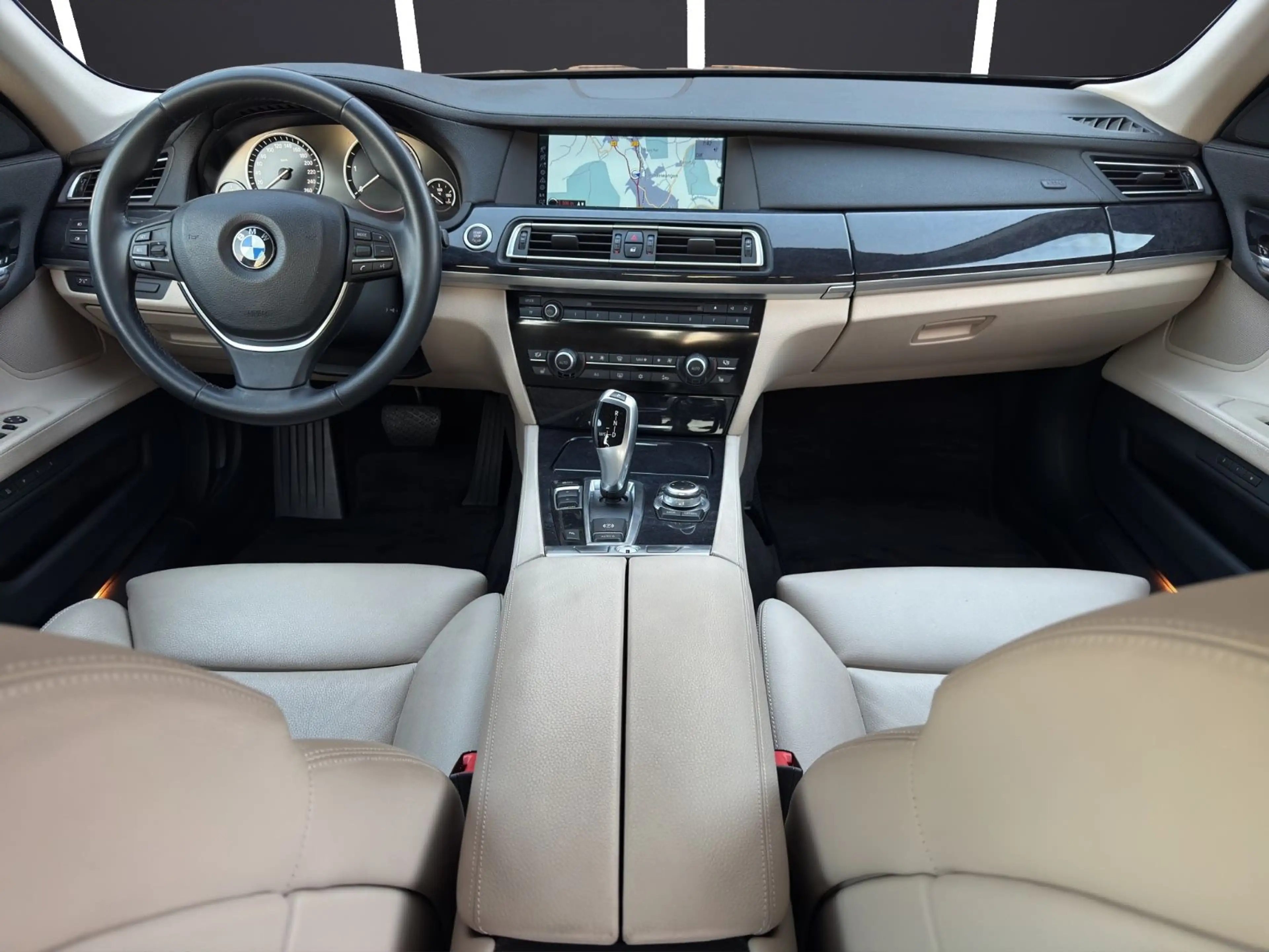 BMW 730 d XENON-NAVI-LEDER-MEMORY-HEAD-HIFI-ASSIST — photo 13
