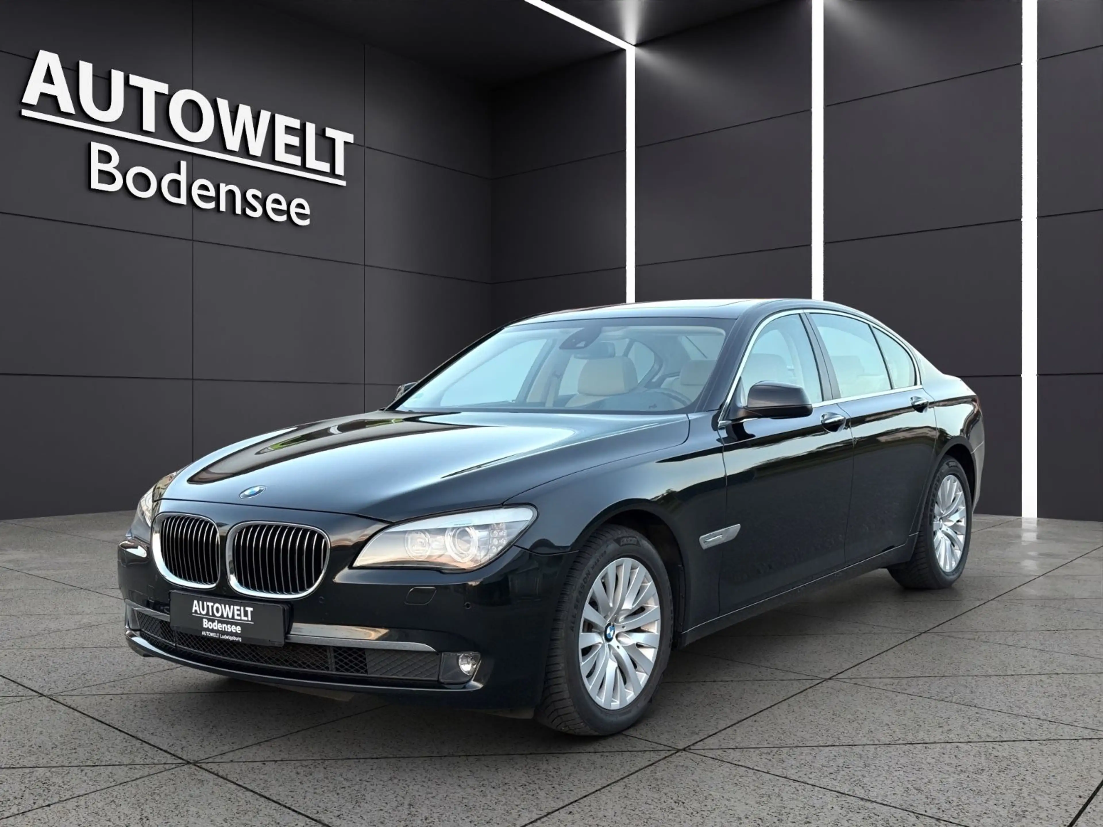 BMW 730 d XENON-NAVI-LEDER-MEMORY-HEAD-HIFI-ASSIST