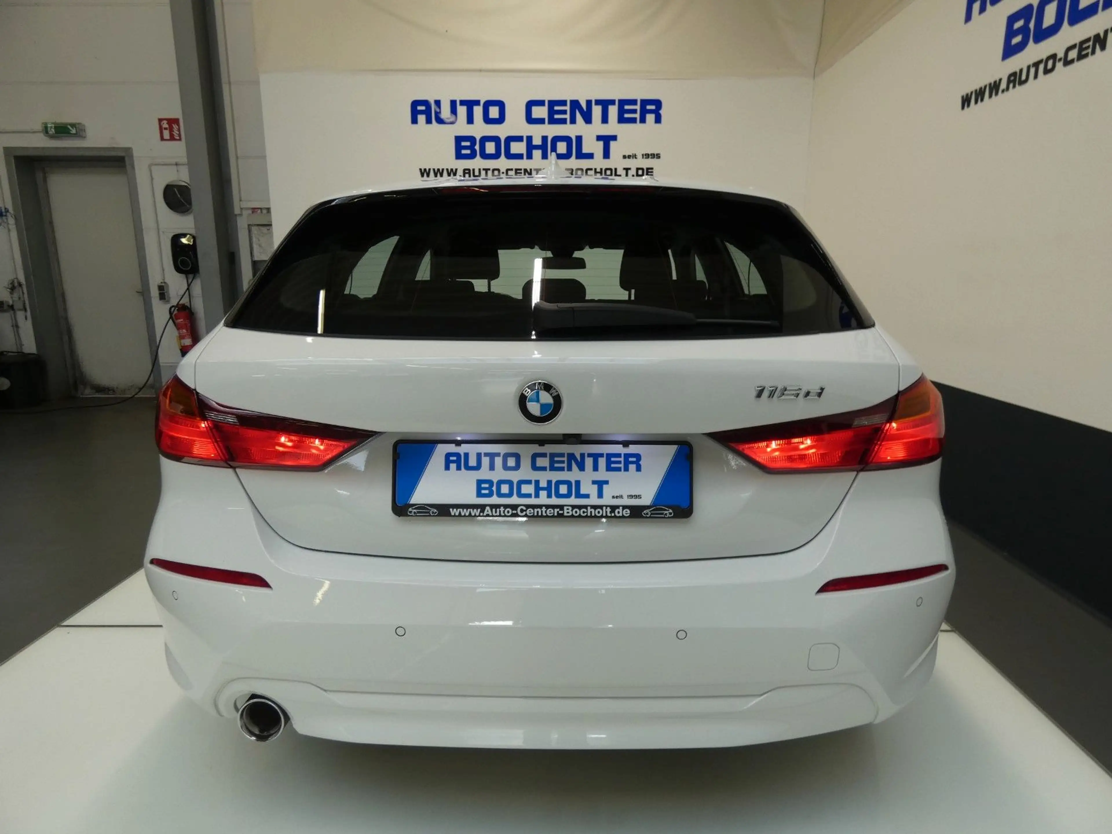 BMW 116 d Advantage*NaviProf*DAB*Sitzheizung*PDC — photo 2