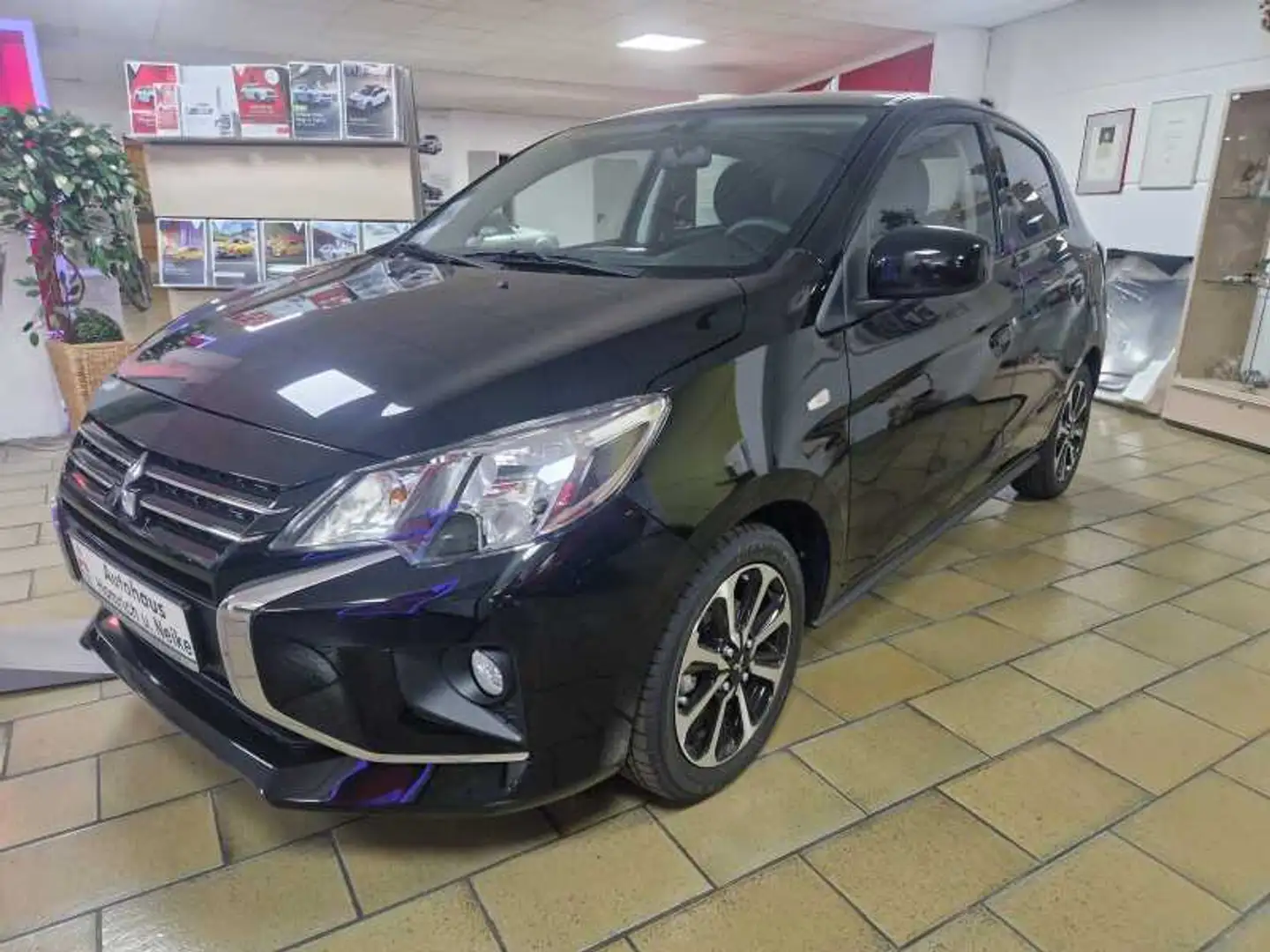 Mitsubishi Space Star Select+ 1.2 SR/WR Schwarz - 2
